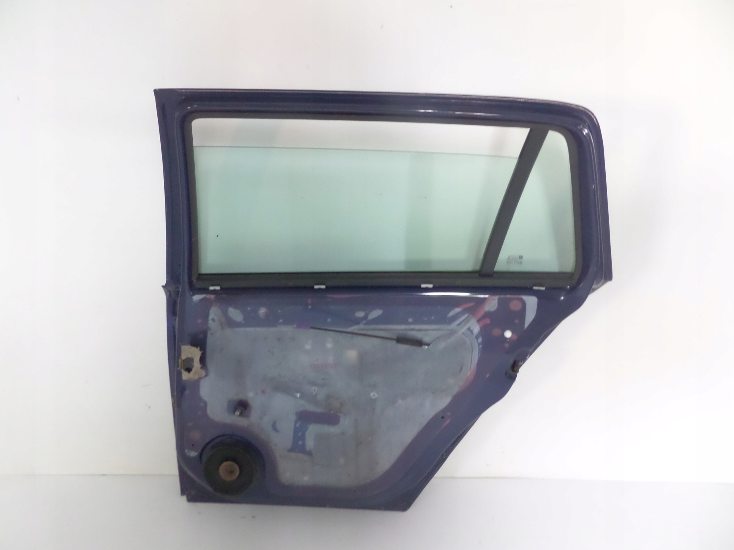 PRAVE ZADNE DVERE OPEL ASTRA III H 04- KOMBI
