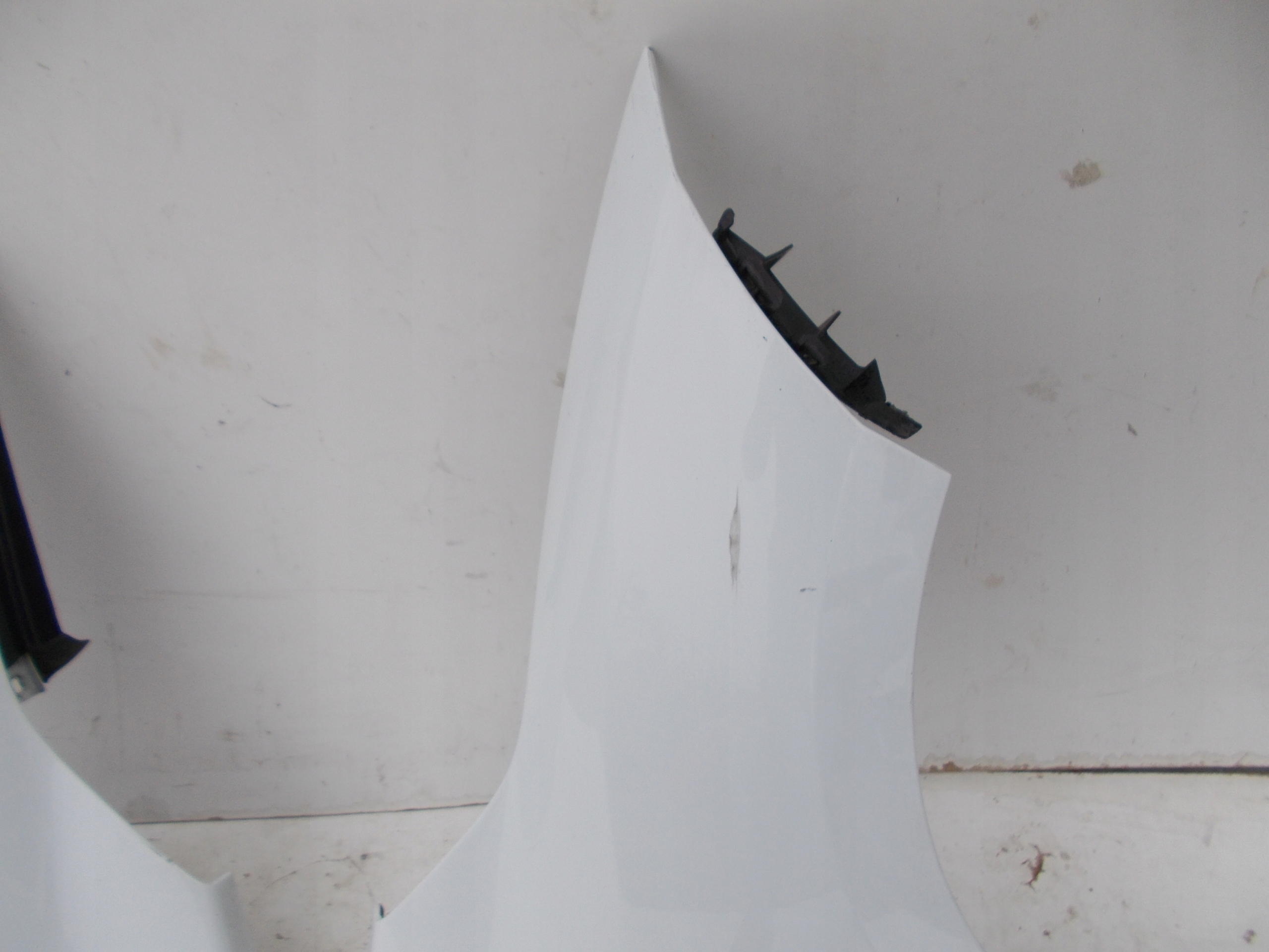 PRAVY PREDNY BLATNIK Renault Megane III 08-