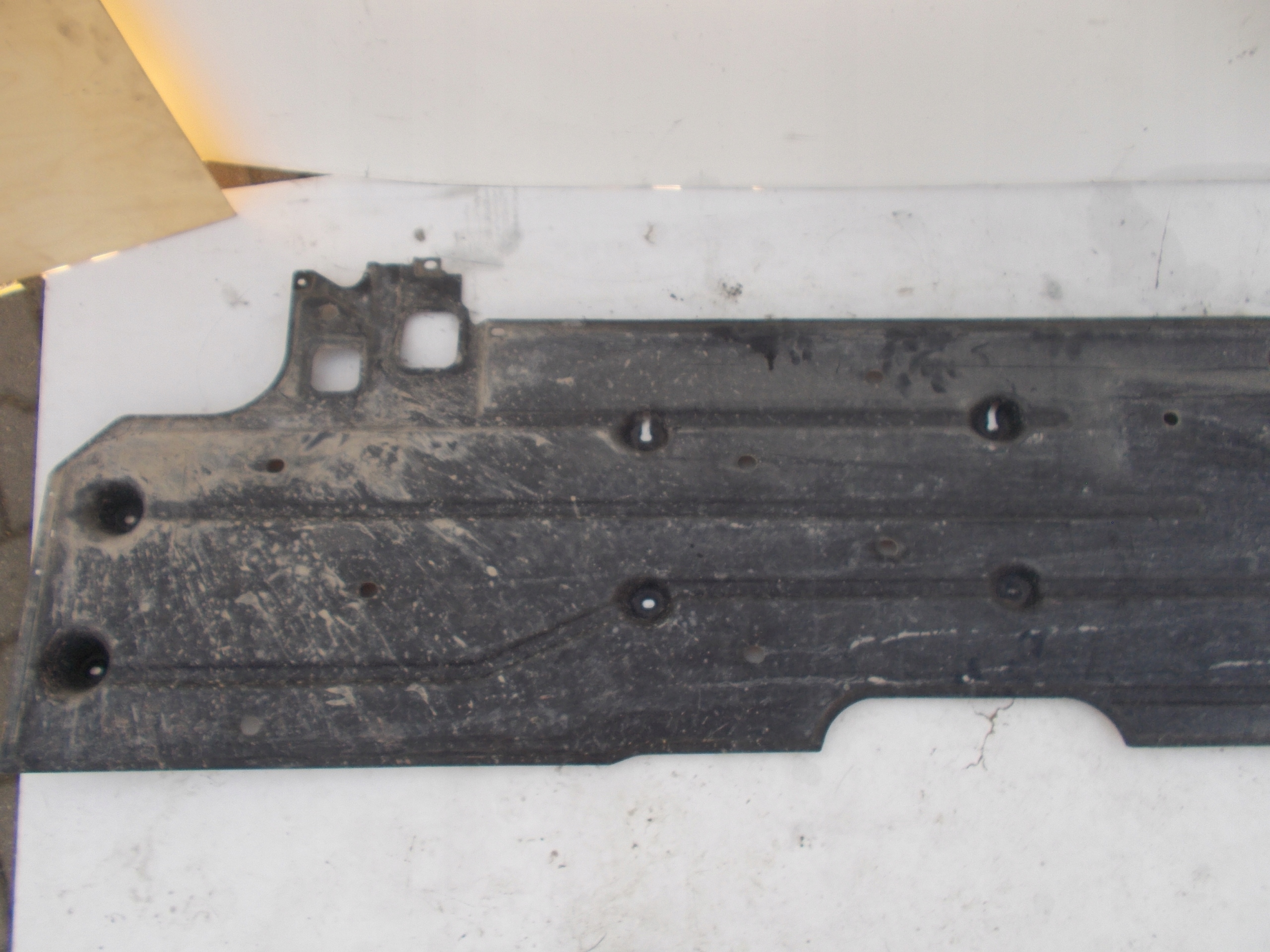 KRYT PODVOZKU – PRAVY MINI COOPER R56 2753164