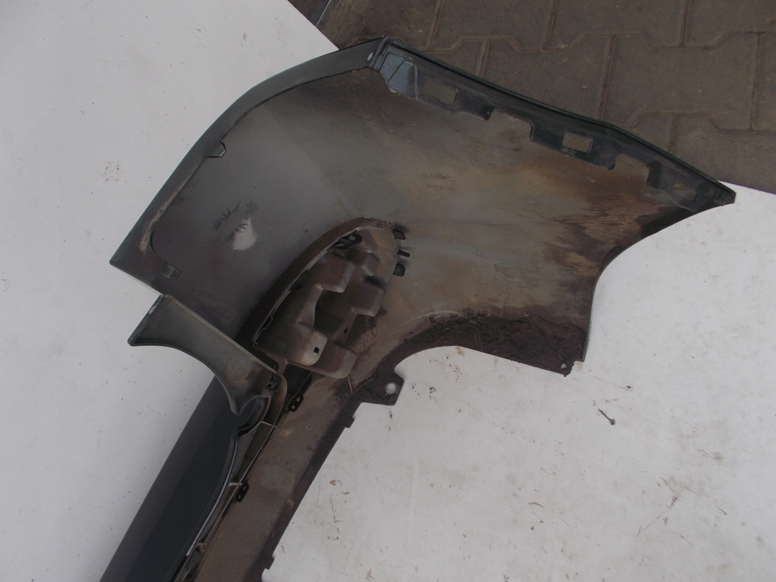 ZADNÝ NÁRAZNÍK PEUGEOT 207 SW KOMBI