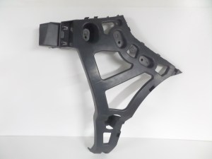 PRAVY ZADNY DRZIAK RENAULT MEGANE III KOMBI PRAVY ZADNY DRZIAK RENAULT MEGANE III KOMBI