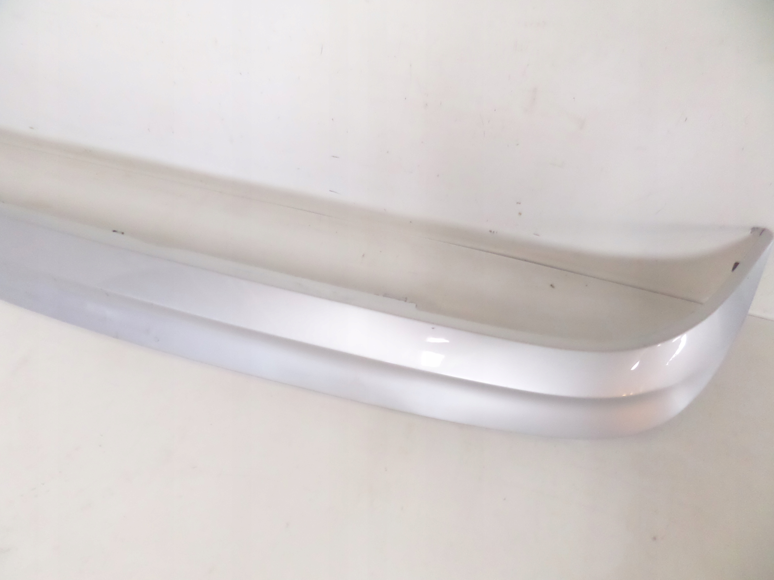 ZADNY SPOJLER MERCEDES E KLASA W212 KOMBI