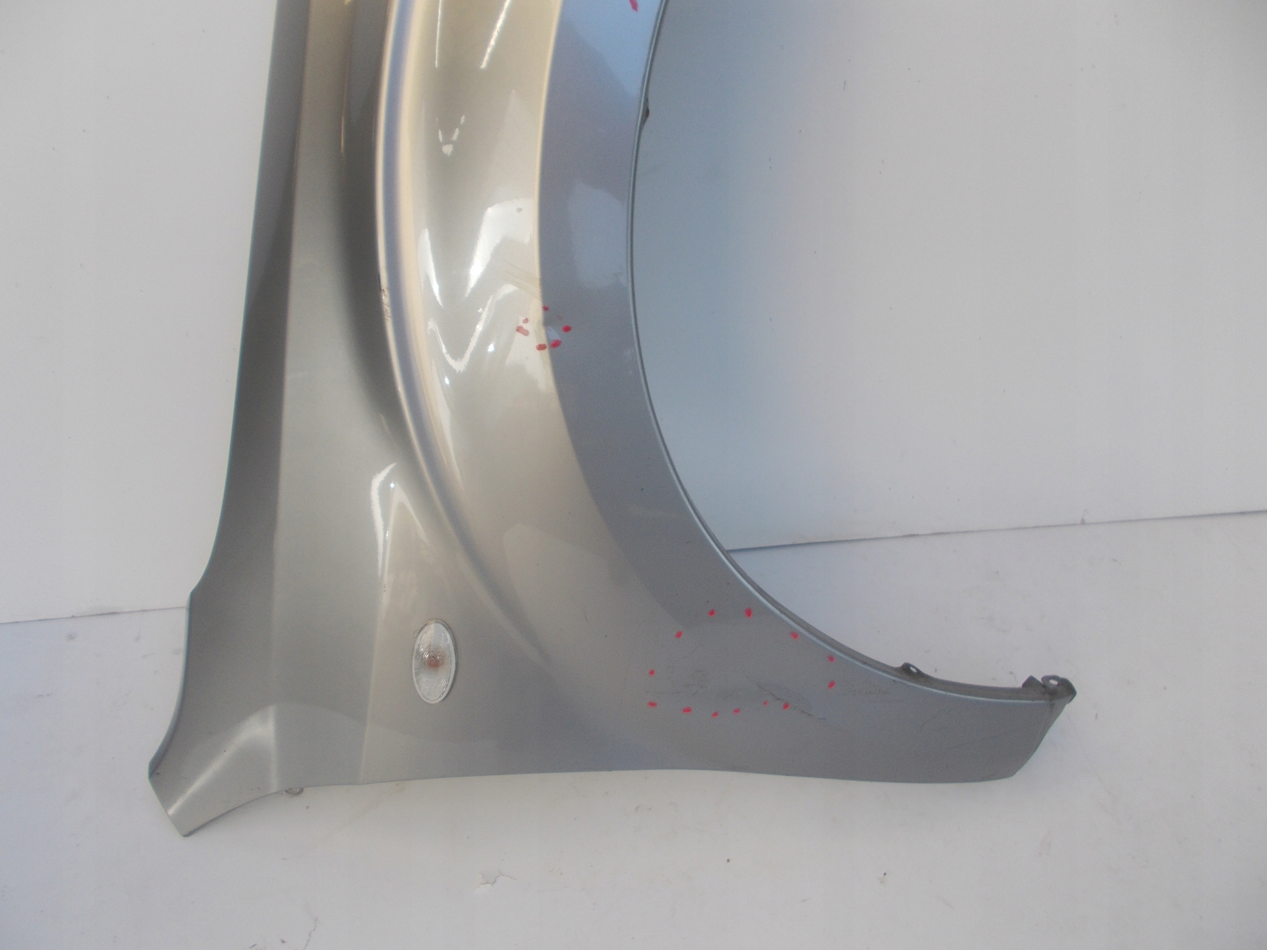 PRAVY PREDNY BLATNIK SUBARU FORESTER 08-