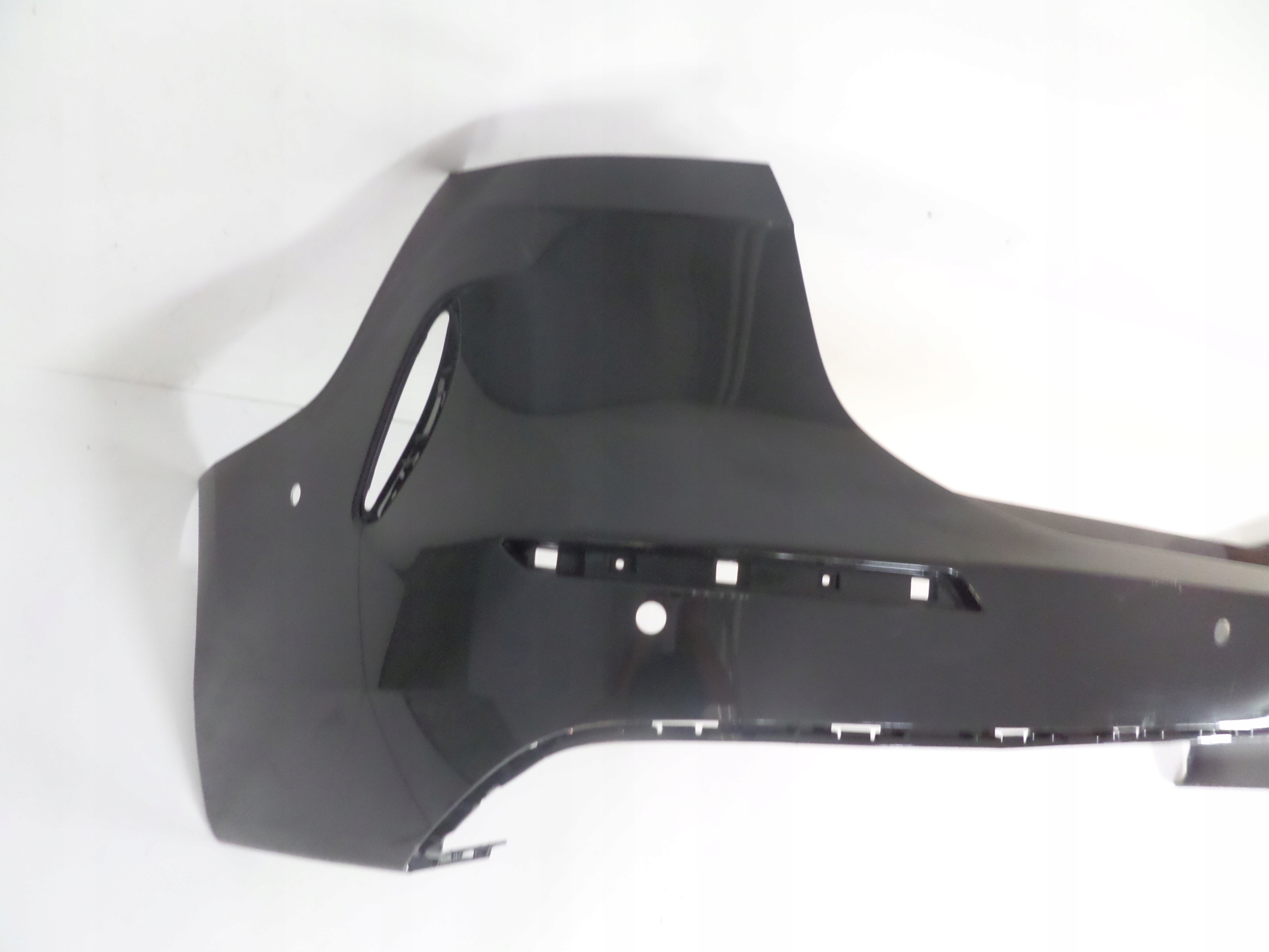 ZADNÝ NÁRAZNÍK BMW 2 F44 19-