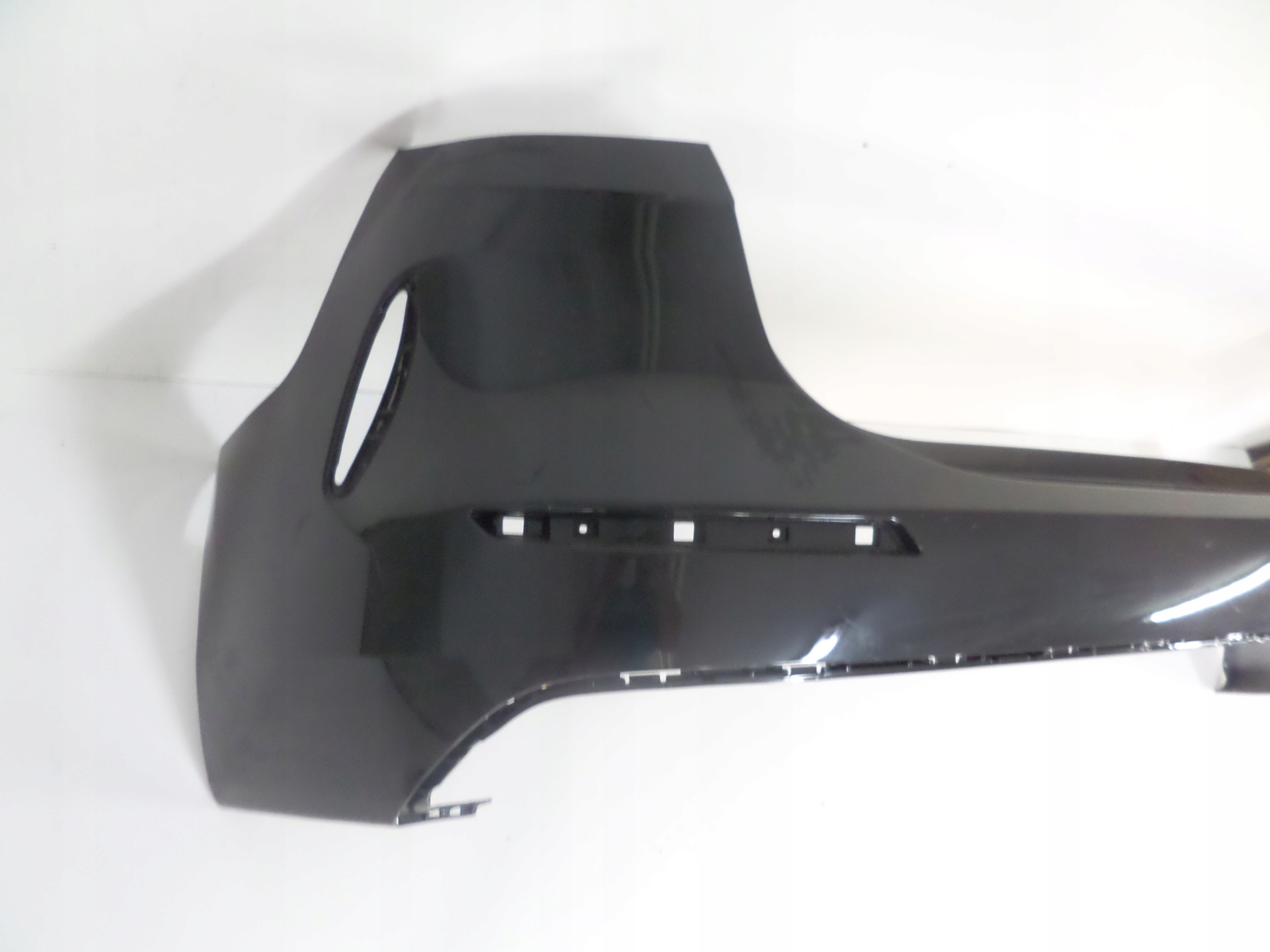 ZADNÝ NÁRAZNÍK BMW 2 F44 19-