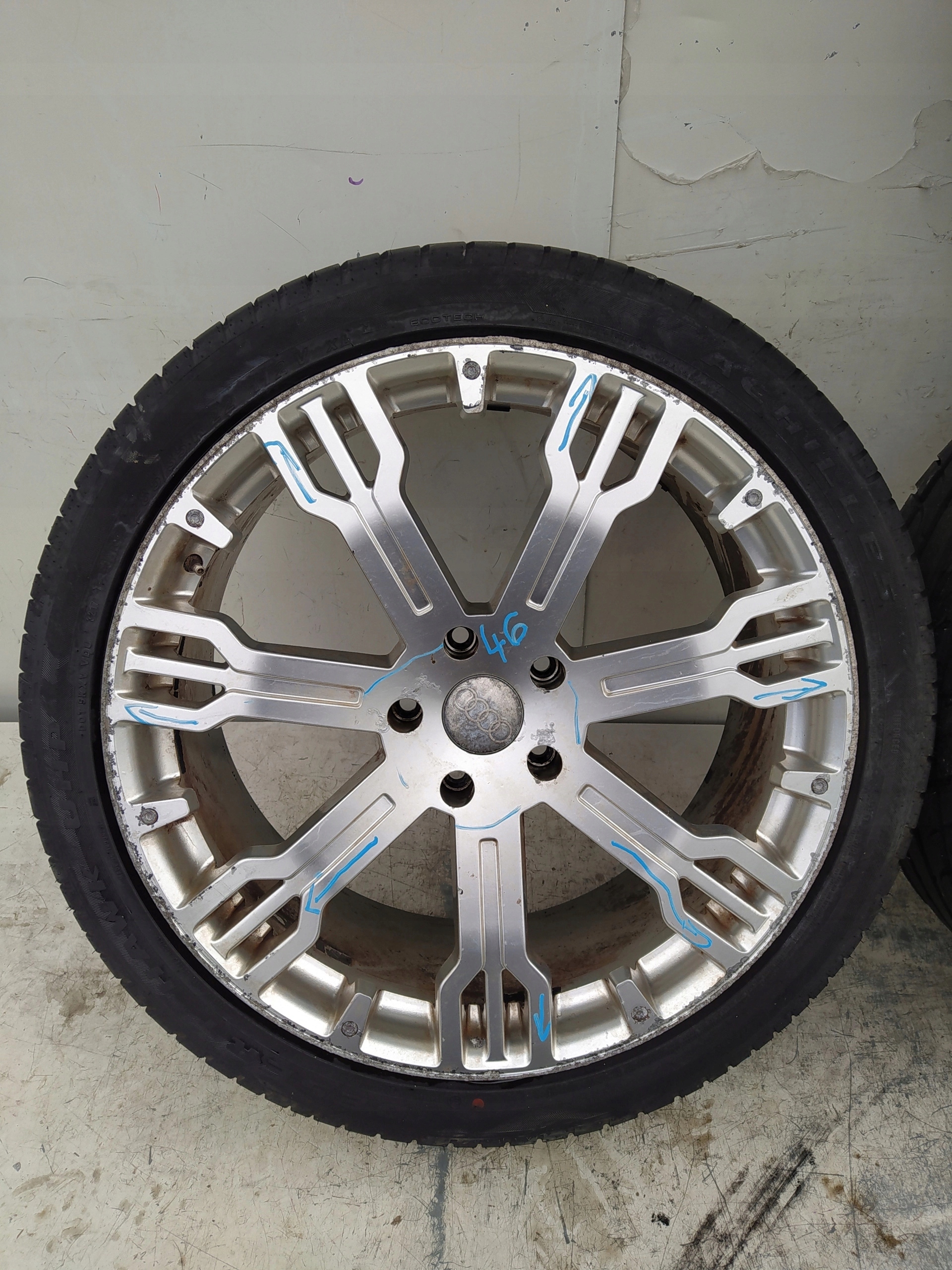 AUDI Q7 4L KOLESA 22“