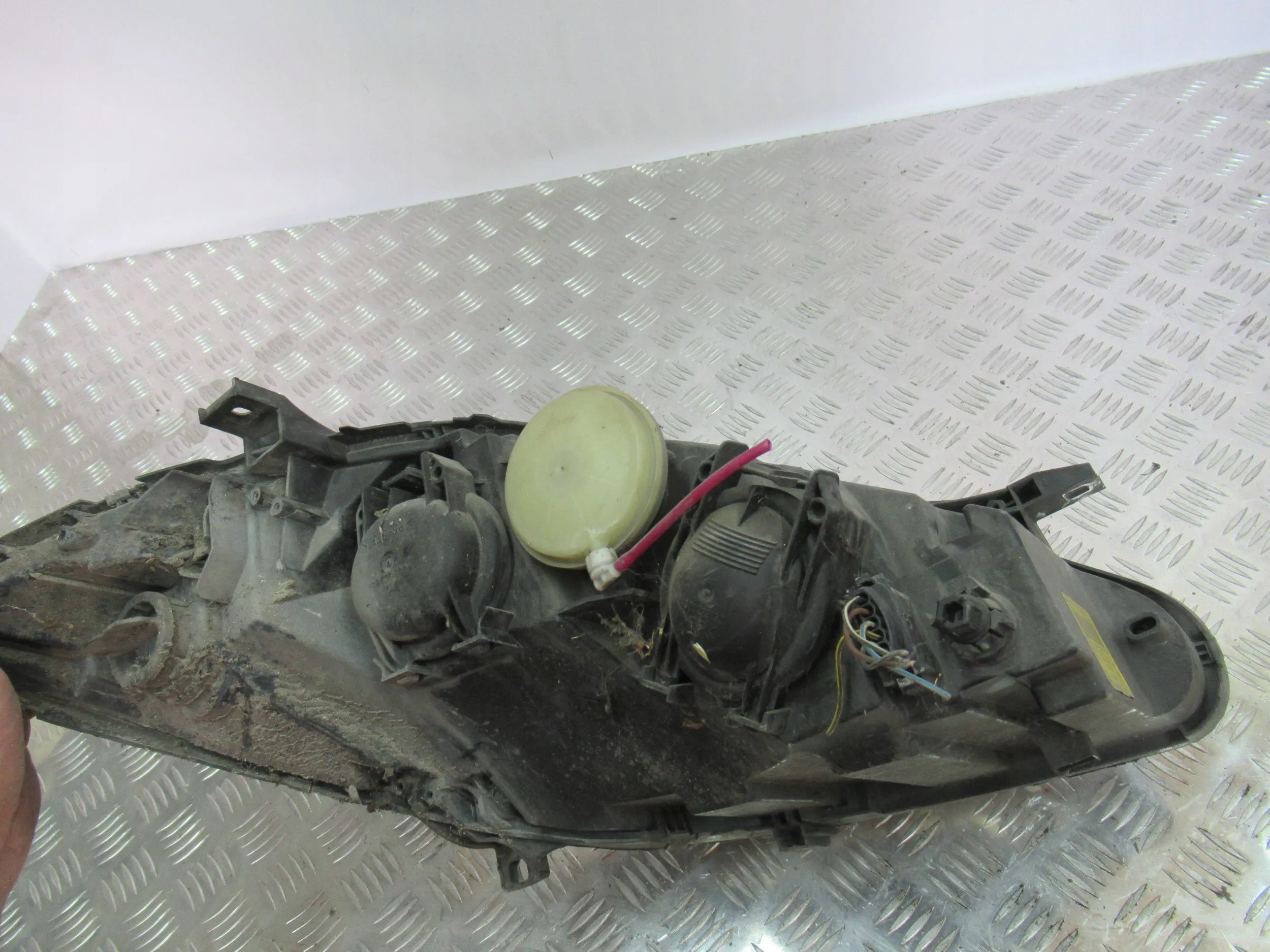 LAVE PREDNE SVETLO MERCEDES A KLASA W169