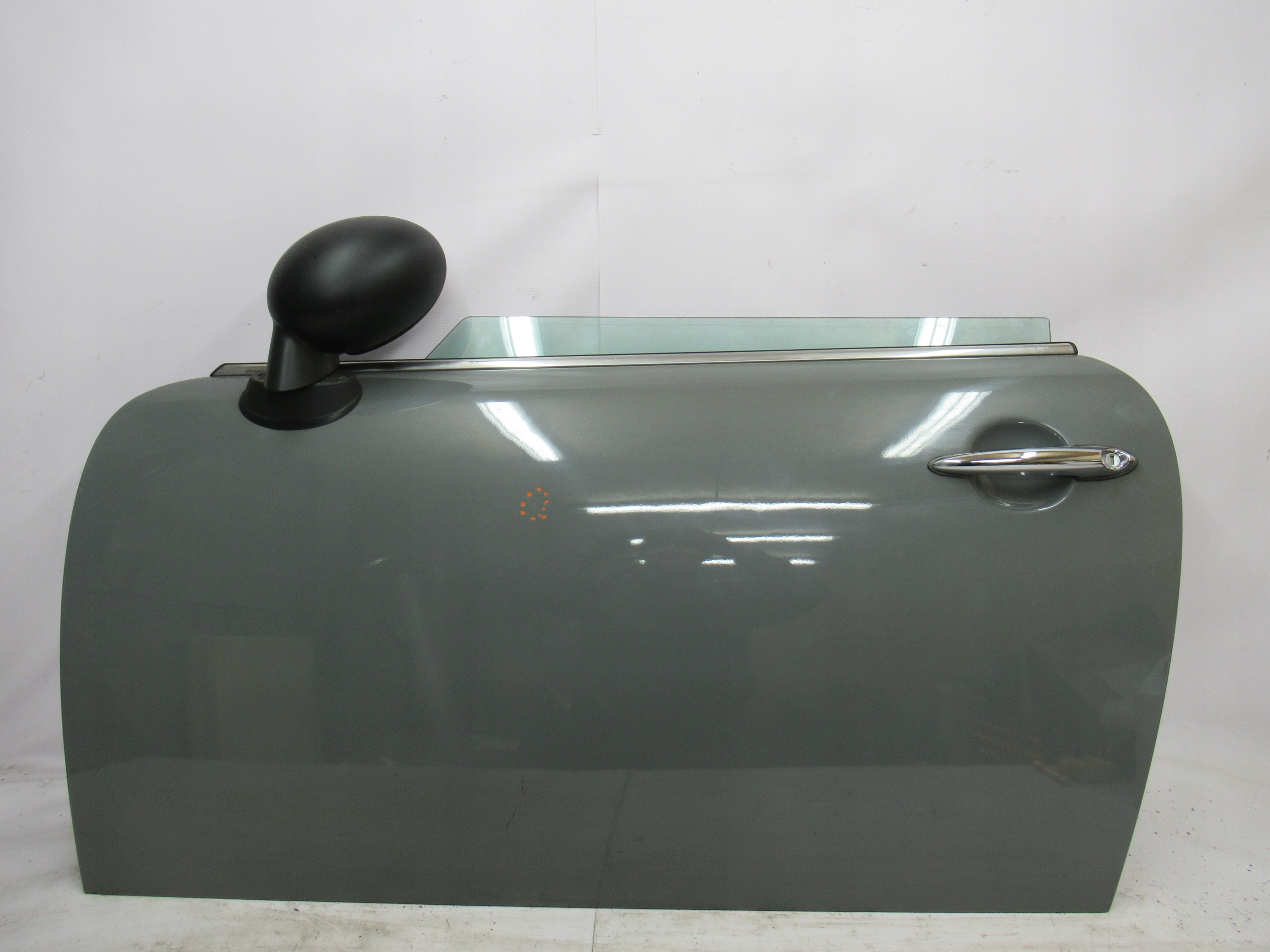 LAVE DVERE ZRKADLO MINI COOPER R56