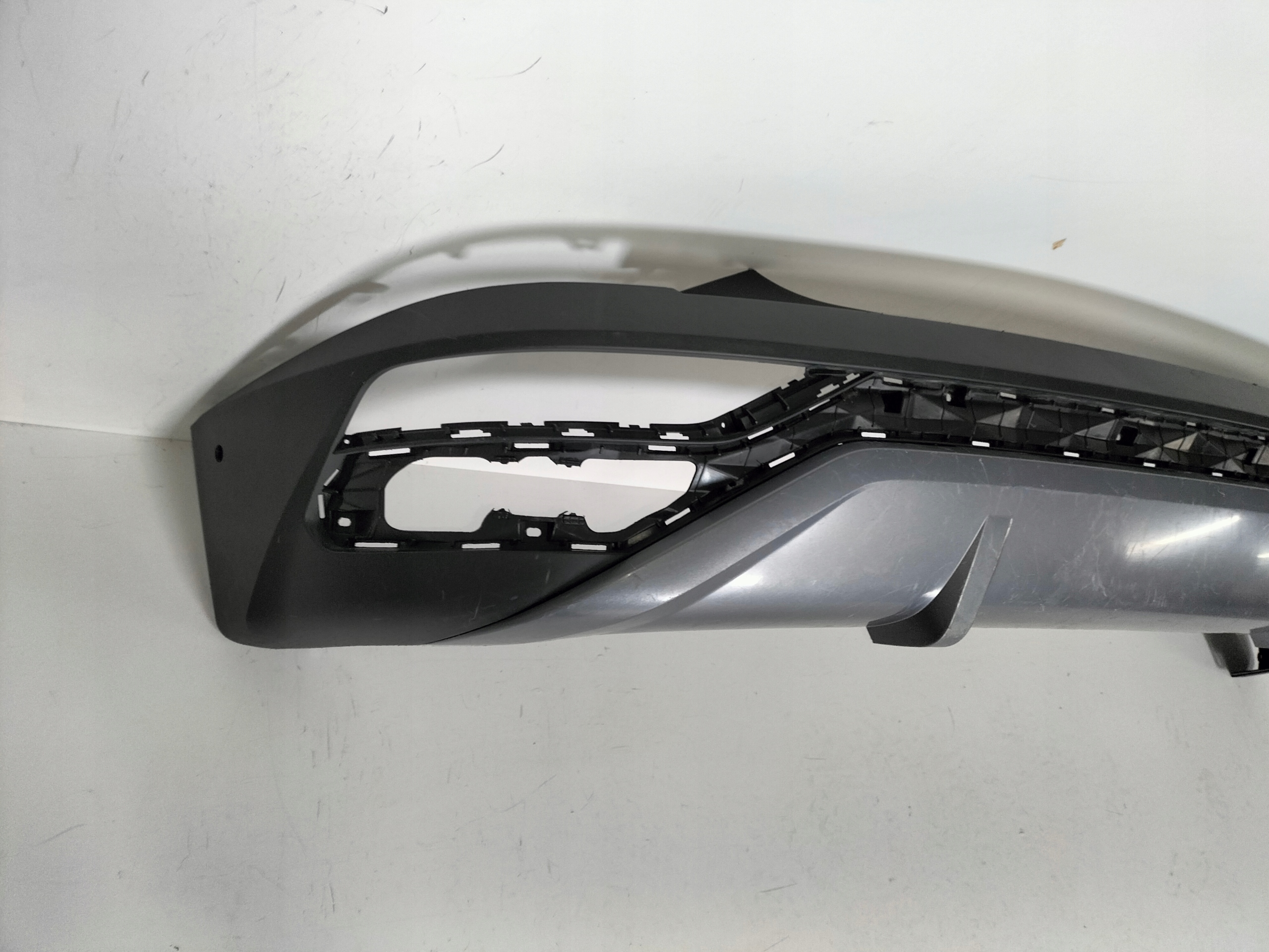 ZADNÝ NÁRAZNÍK HYUNDAI TUCSON 4 IV 20-