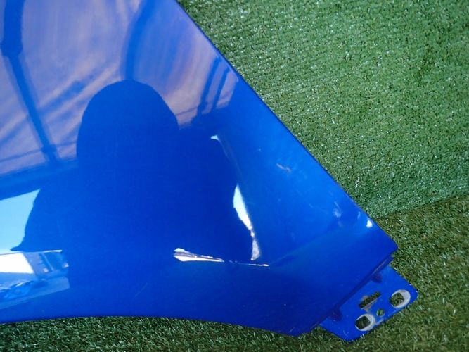 FORD ECOSPORT 12- ĽAVÝ PREDNÝ BLATNÍK