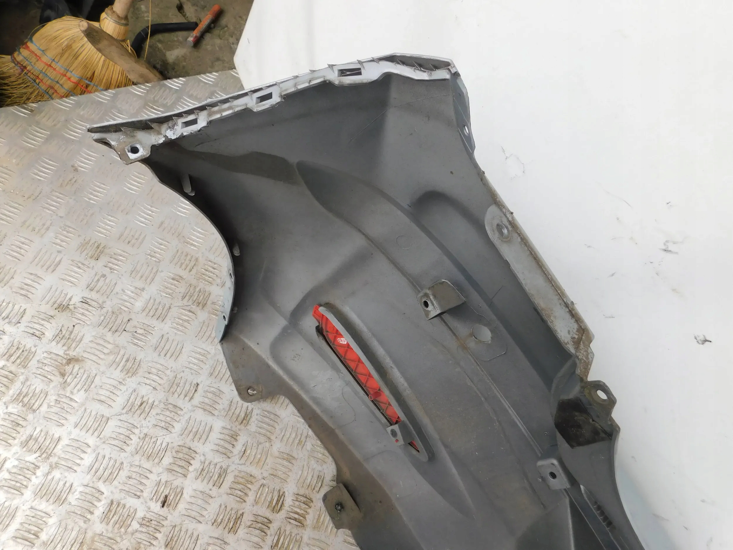 ZADNÝ NÁRAZNÍK HYUNDAI I10 LIFT 11-