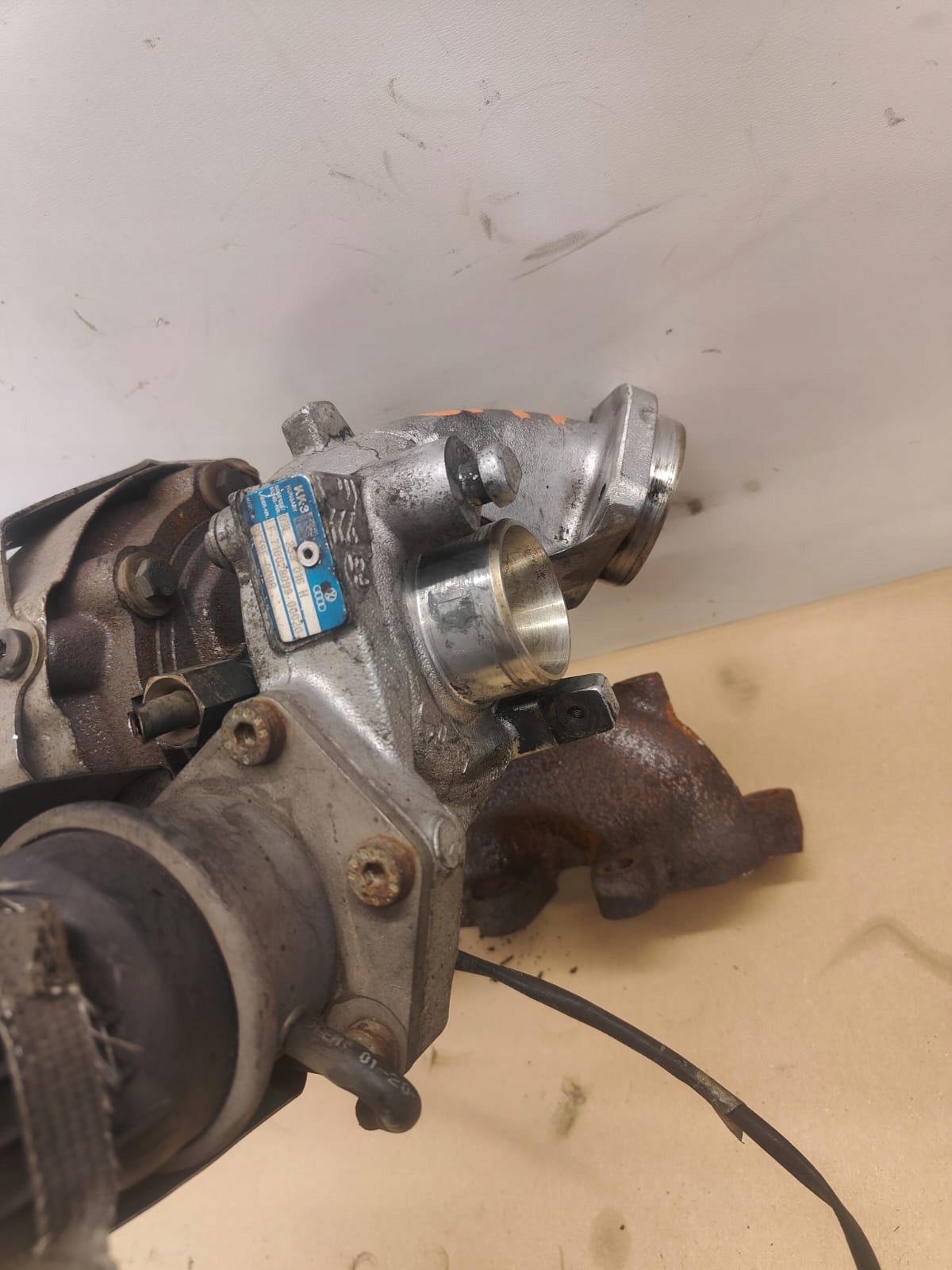 Volkswagen 1.6 tdi cay 03L253016H TURBO TURBO