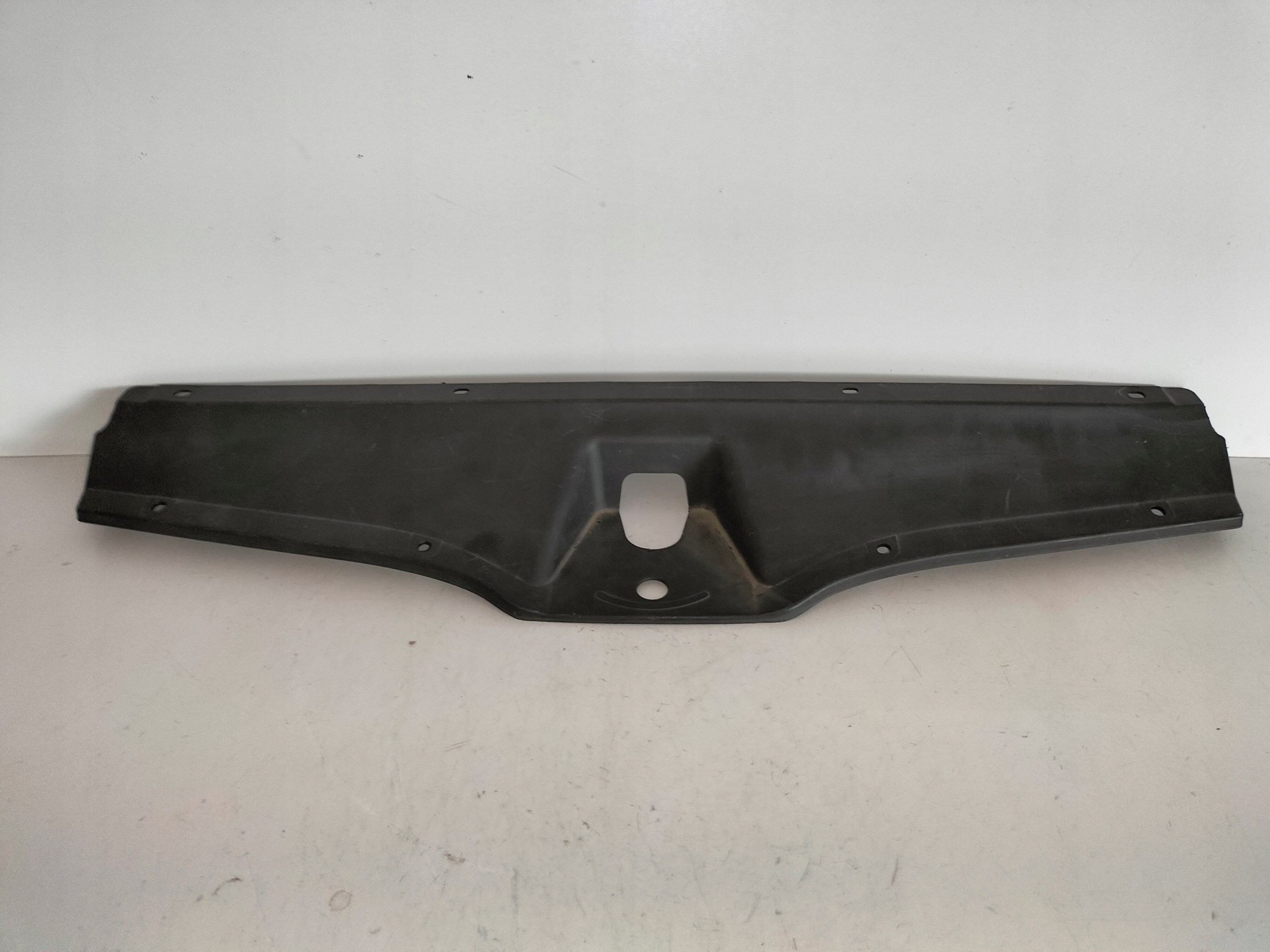 KRYT KRYT PREDNEHO CELA SKODA OCTAVIA 4 IV 19-