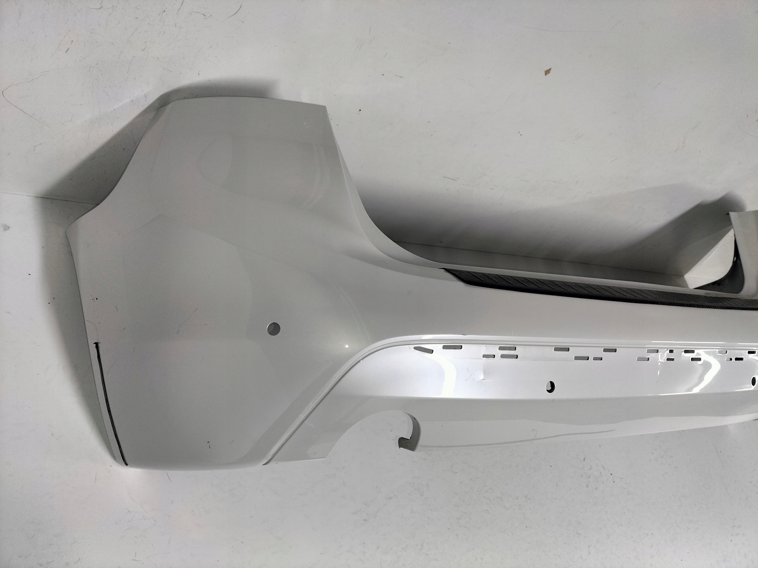 ZADNÝ NÁRAZNÍK BMW 2 F45 14-