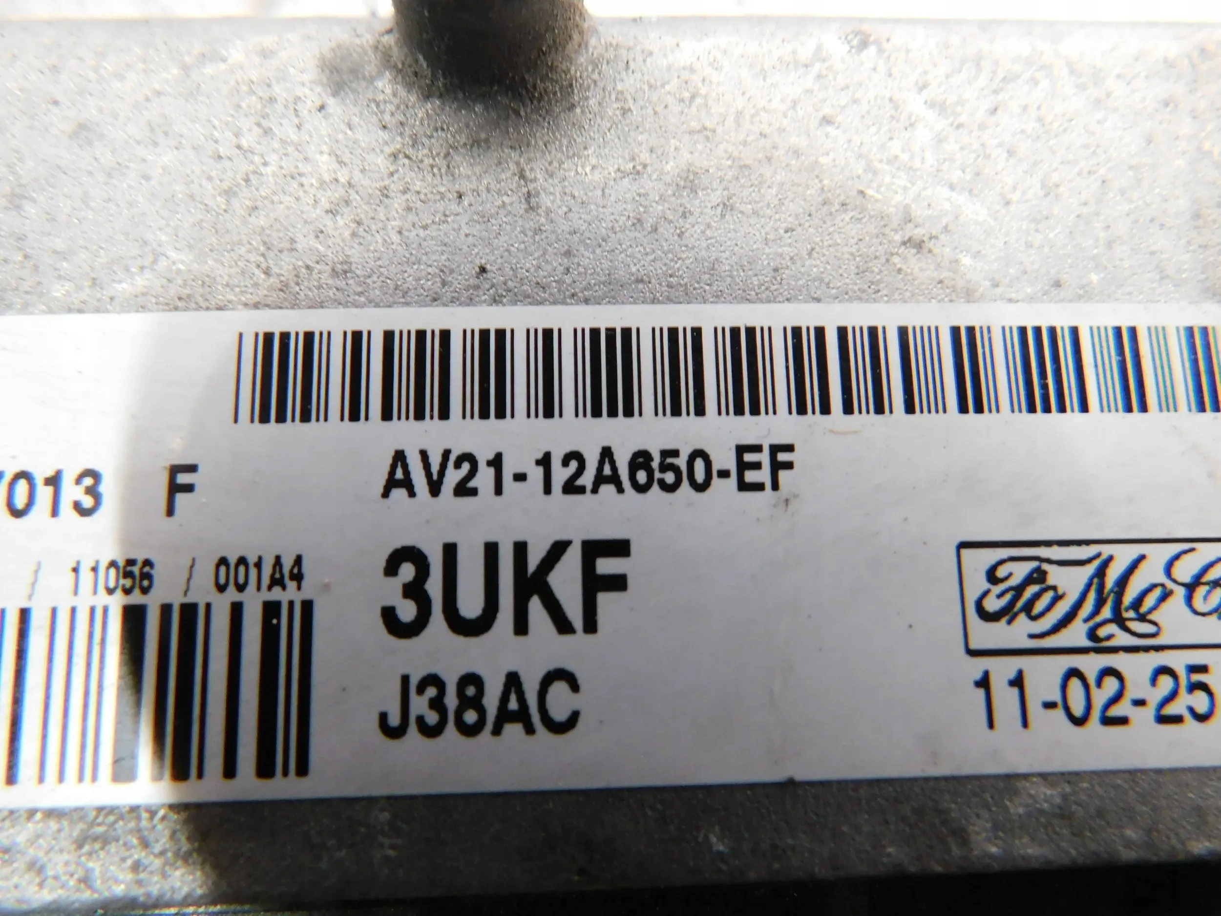 RIADIACA JEDNOTKA FIESTA MK7 1.4 AV21-12A650-EF