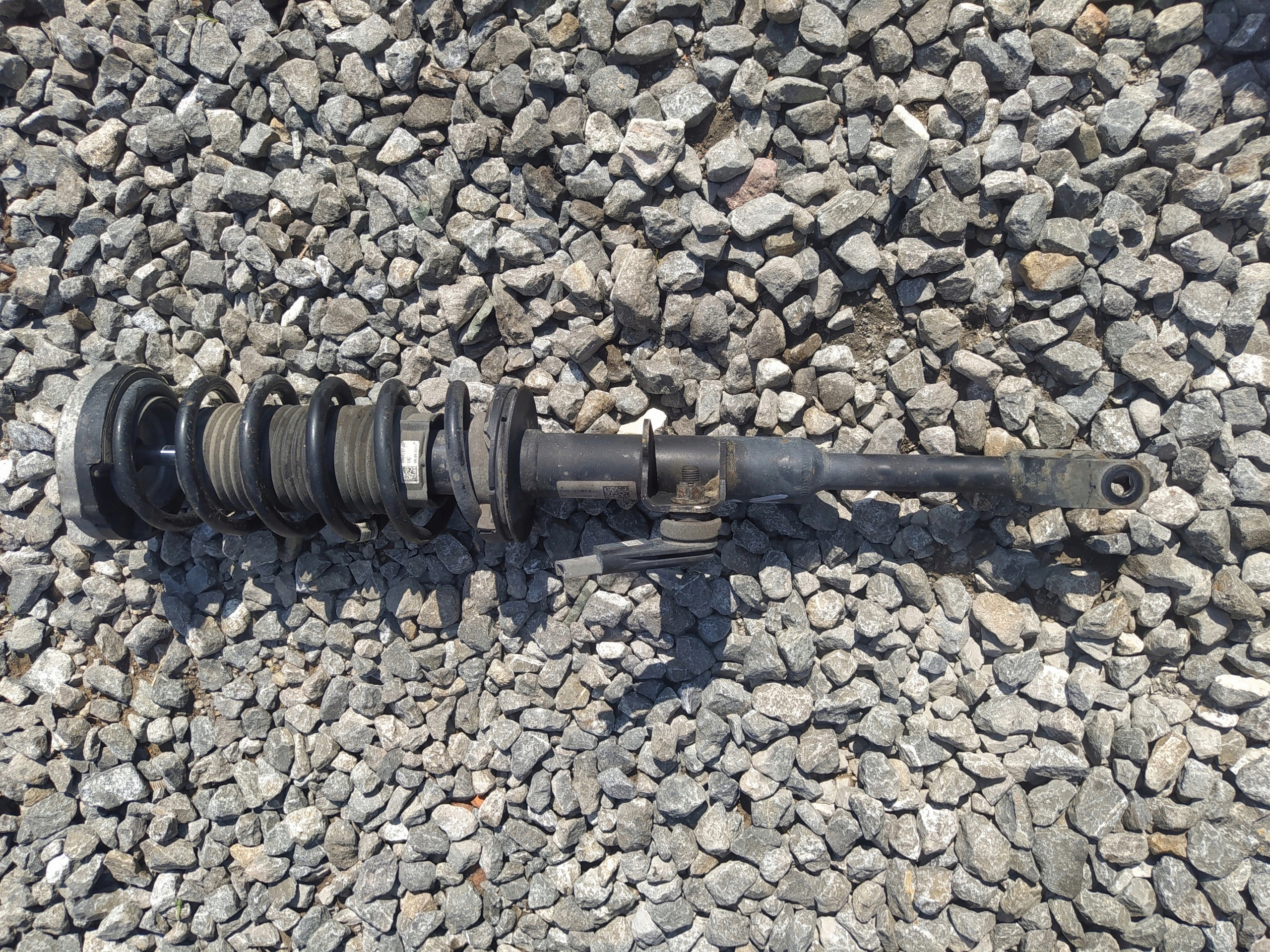 BMW 5 G30 MACPHERSON PRAVA LAVA 6866592 6866591