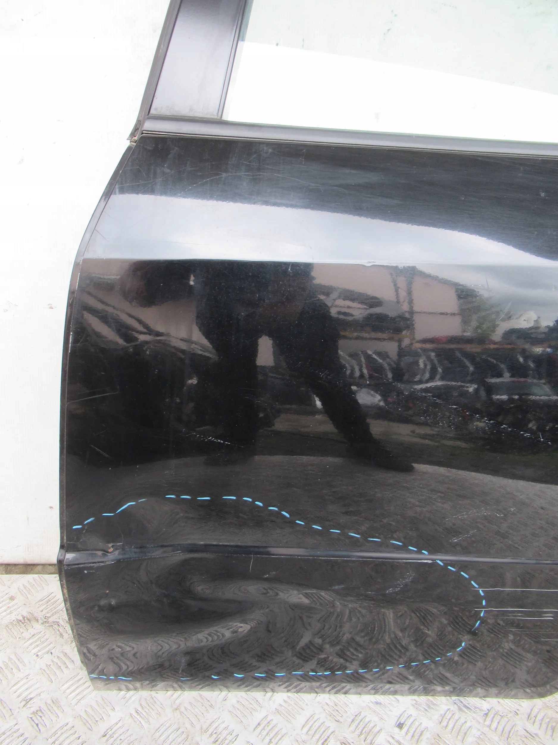 LAVE ZADNE DVERE CIVIC UFO