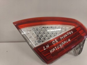 Ford mondeo mk4 hatchback 7S71-13A603-A ZADNÉ SVETLO V KAPOTE LAVA Ford mondeo mk4 hatchback 7S71-13A603-A ZADNÉ SVETLO V KAPOTE LAVA
