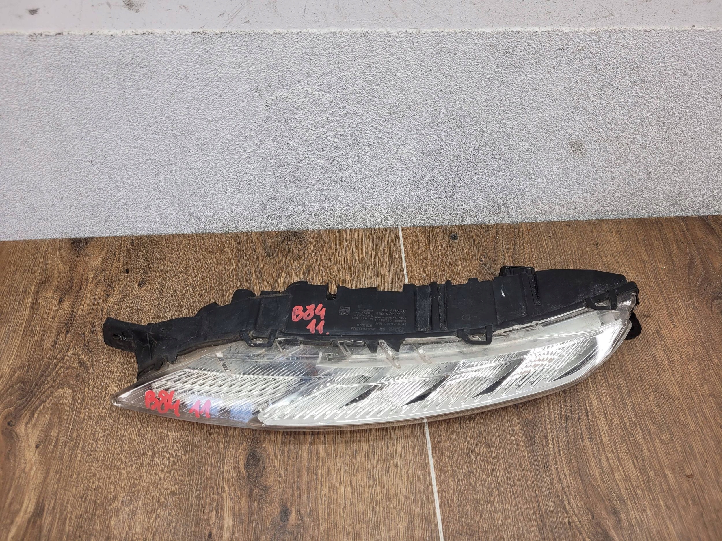 Citroen C4 Grand Picasso II 2 9676036380 ĽAVÉ PREDNÉ SVETLO