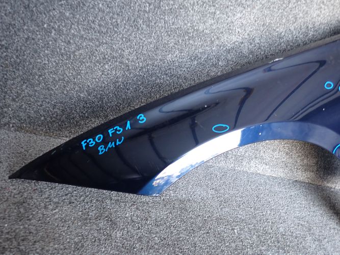 BMW F30 F31 3 ĽAVÝ PREDNÝ BLATNÍK