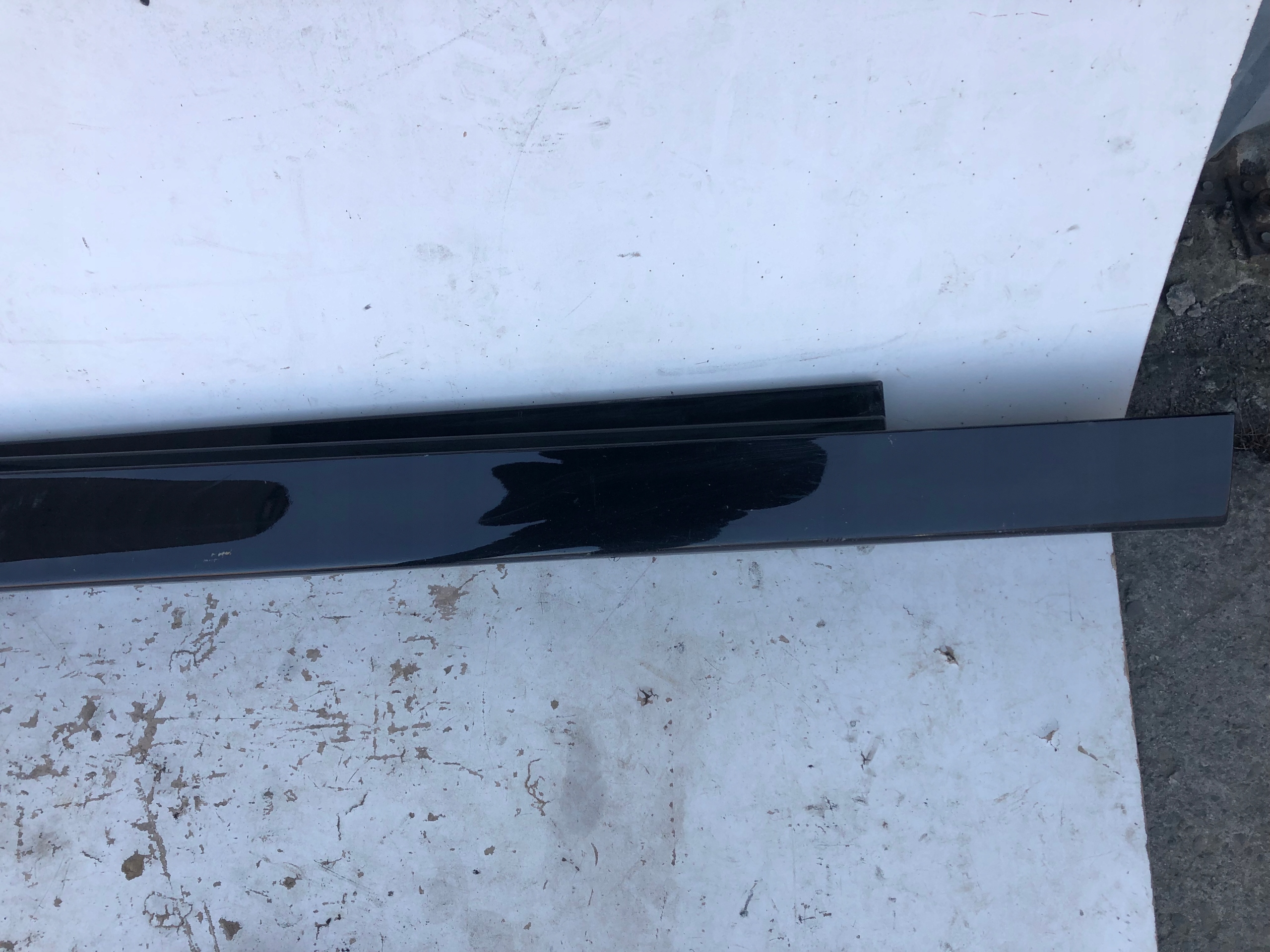 PRAVA PRAHOVA LISTA BMW 5 F10