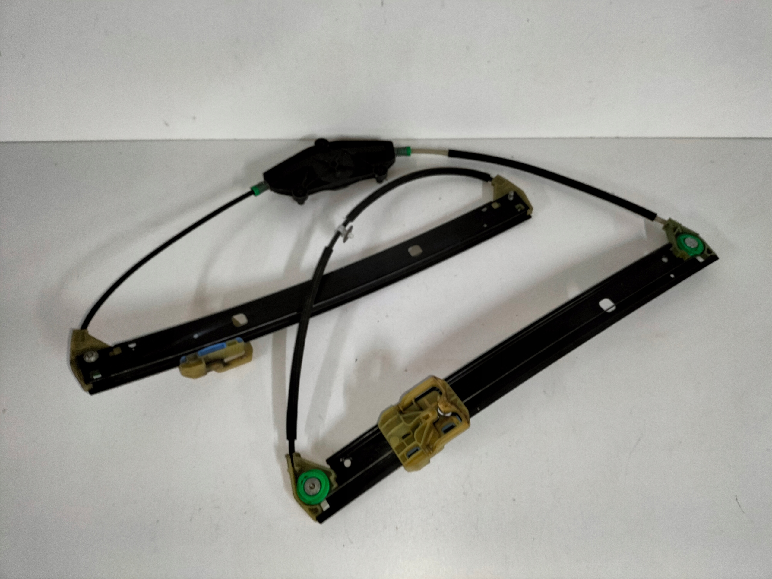 ĽAVE PREDNÉ SŤAHOVANIE OKNA AUDI A4 B8 07-15