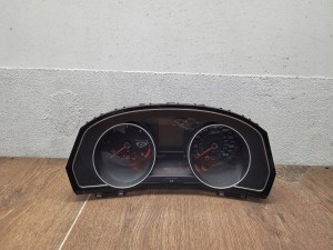 VW PASSAT B8 2.0 TDI 3G0920951A TACHOMETER BUDIKY GB VERZIA VW PASSAT B8 2.0 TDI 3G0920951A TACHOMETER BUDIKY GB VERZIA