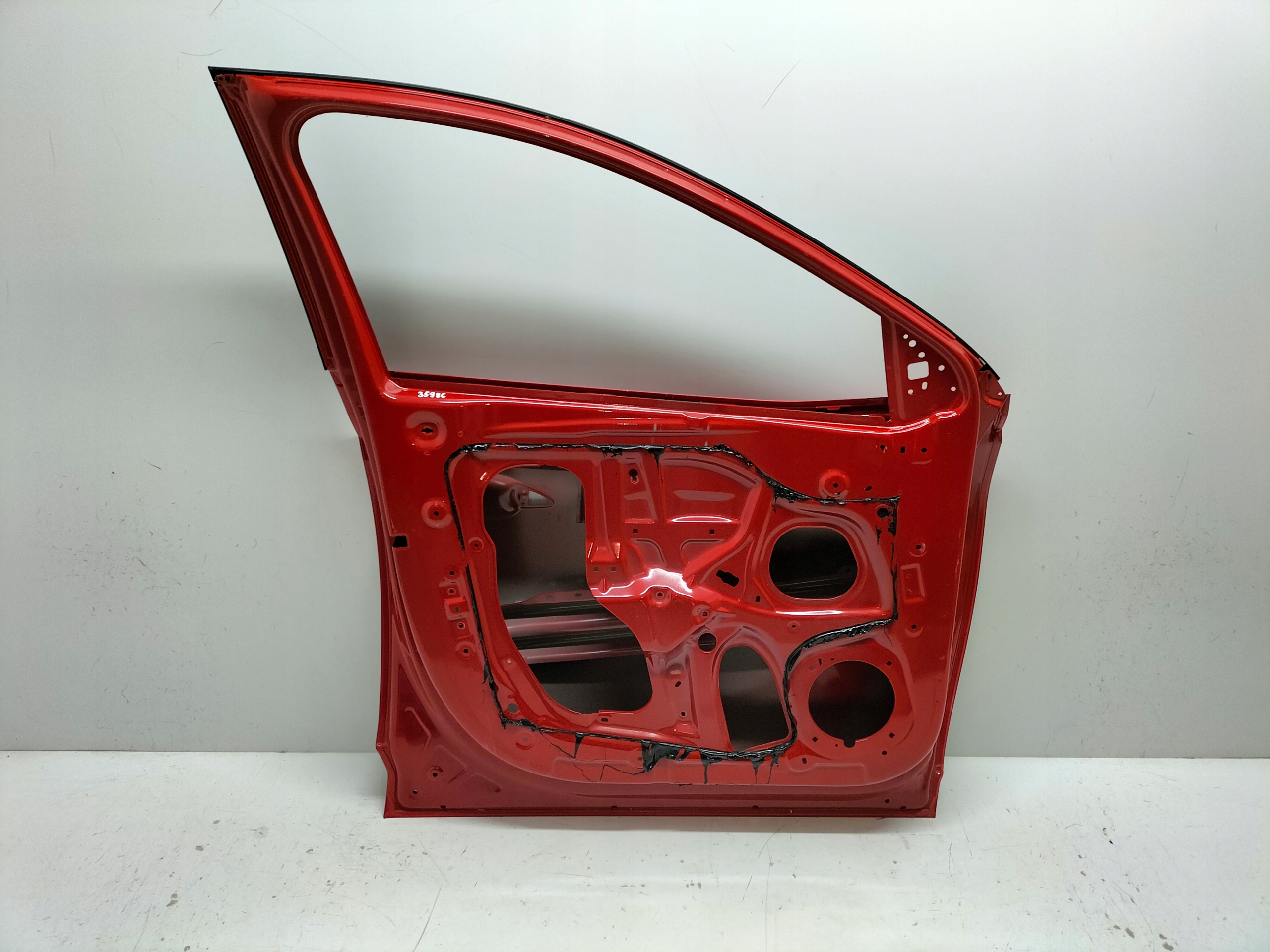 LAVE PREDNE DVERE HYUNDAI TUCSON 4 IV 20-