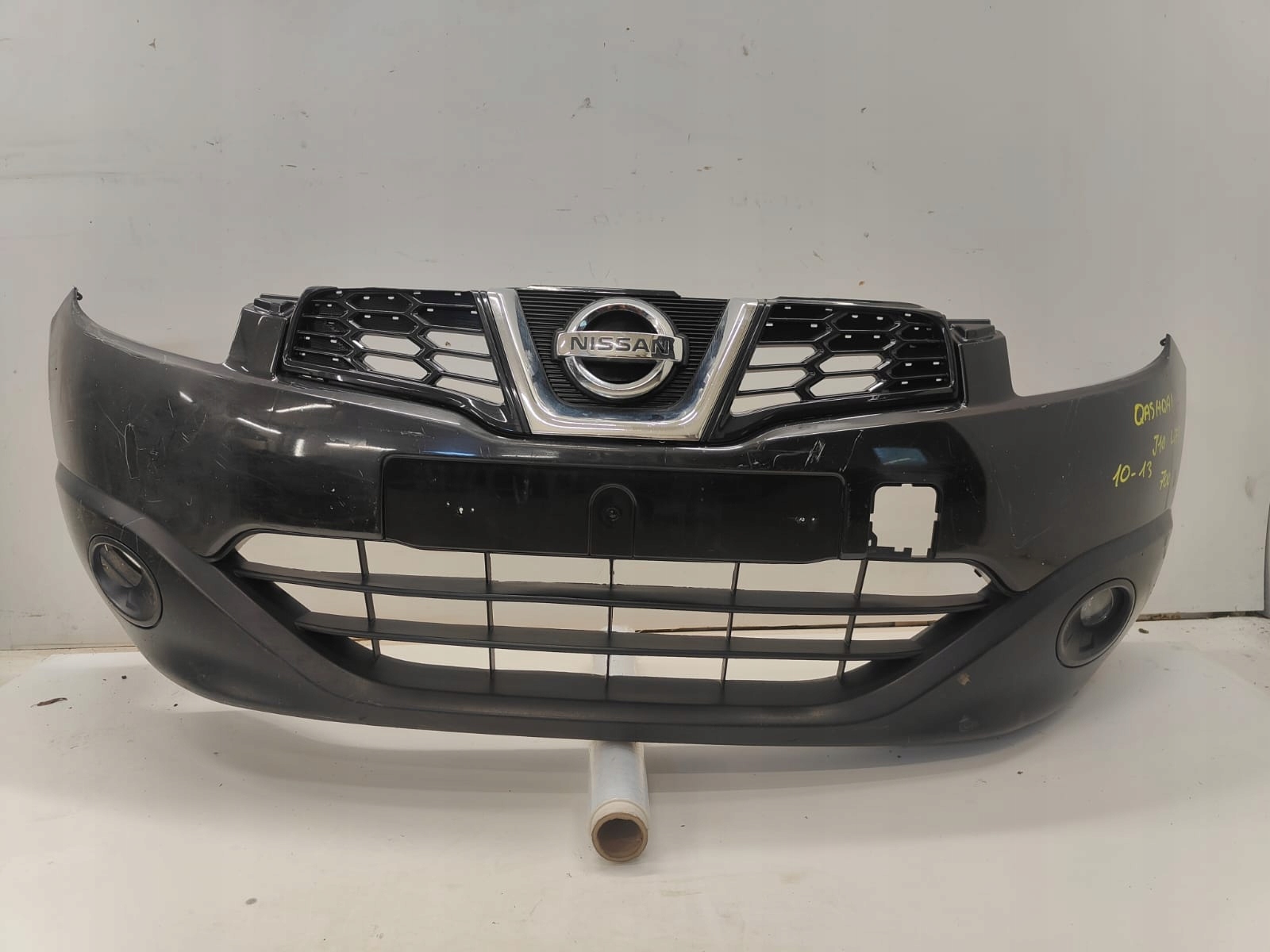 Nissan QASHQAI j10 lift 10-13 PREDNÝ NÁRAZNÍK