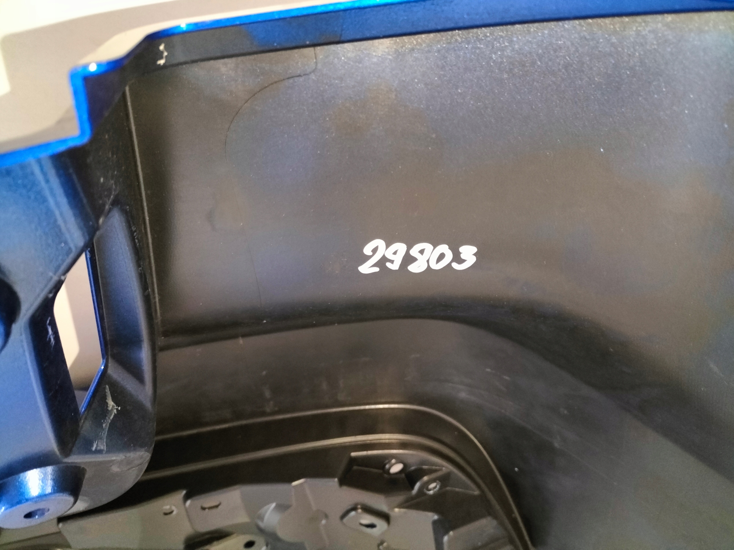 ZADNÝ NÁRAZNÍK MITSUBISHI ASX LIFT 17-19