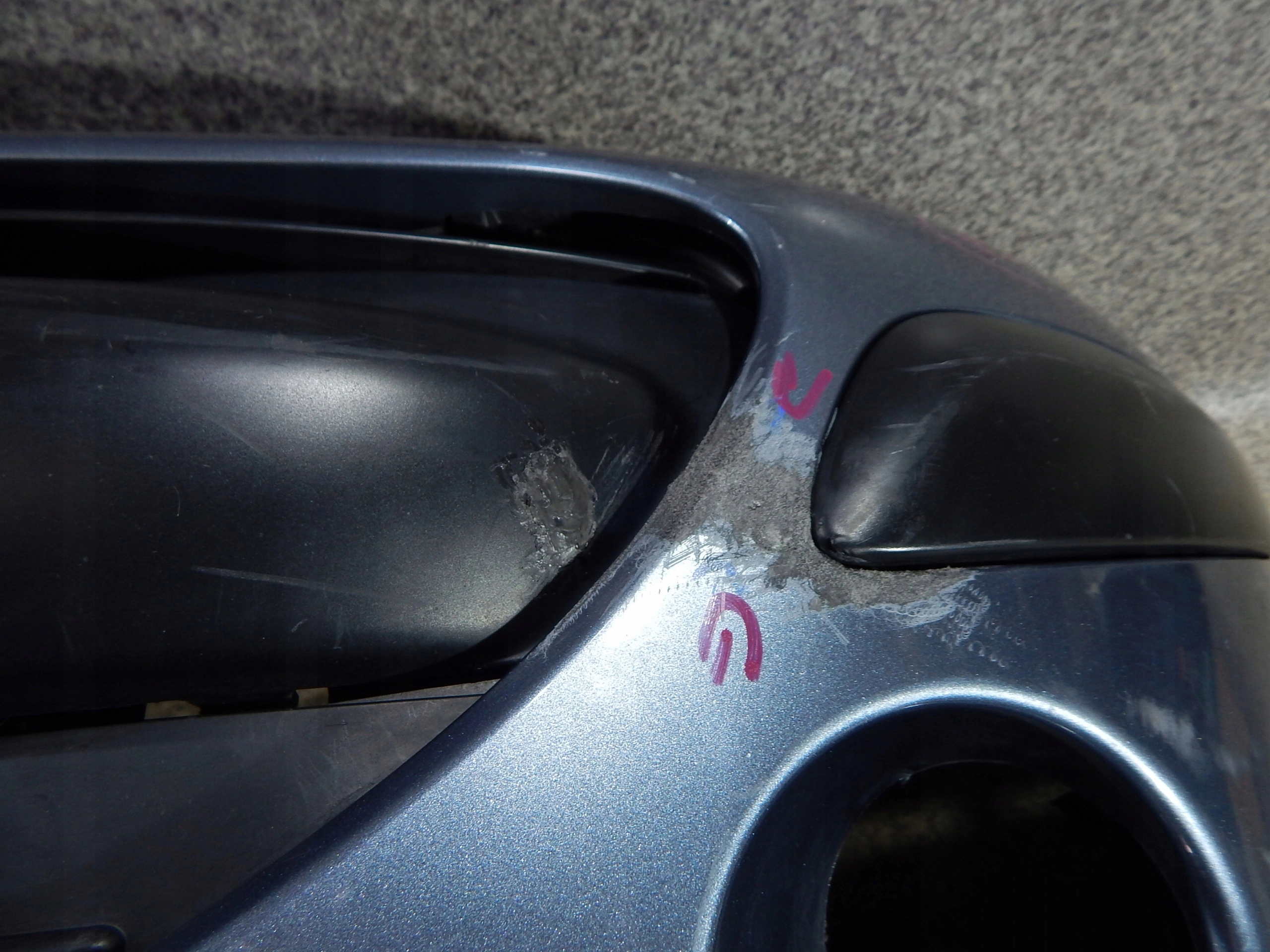peugeot 207 PREDNÝ NÁRAZNÍK