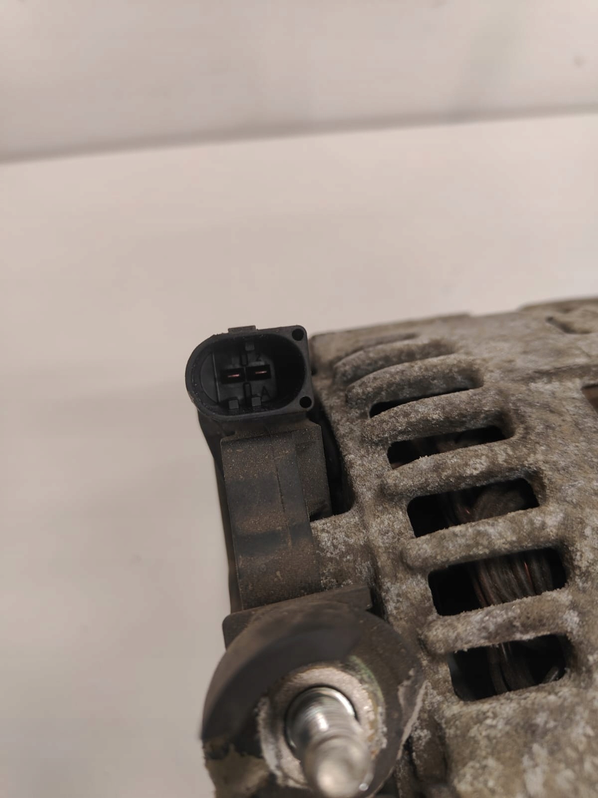Ford 2.0 tdi 136 koni ALTERNÁTOR