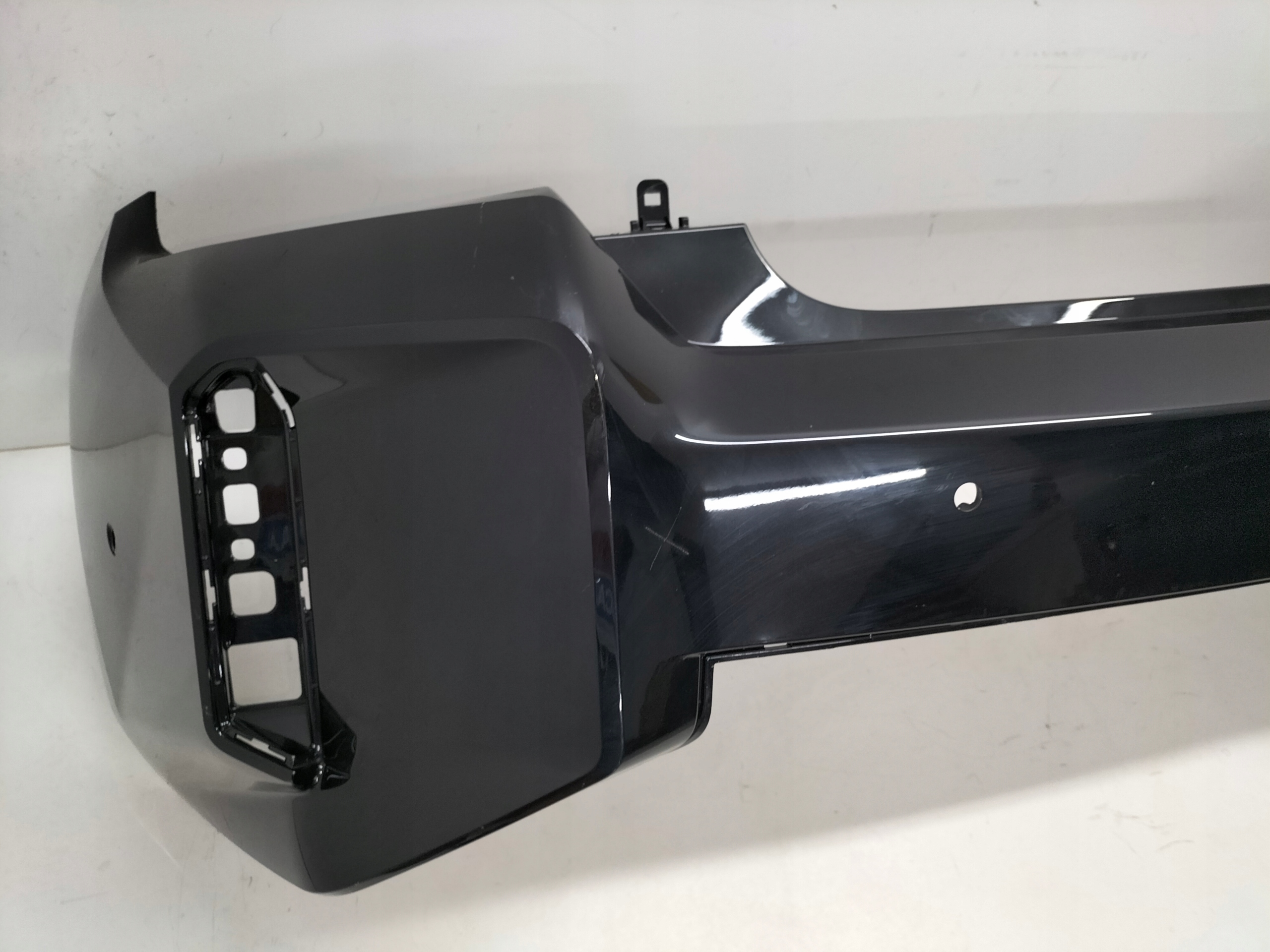 ZADNÝ NÁRAZNÍK BMW M2 G87 23-