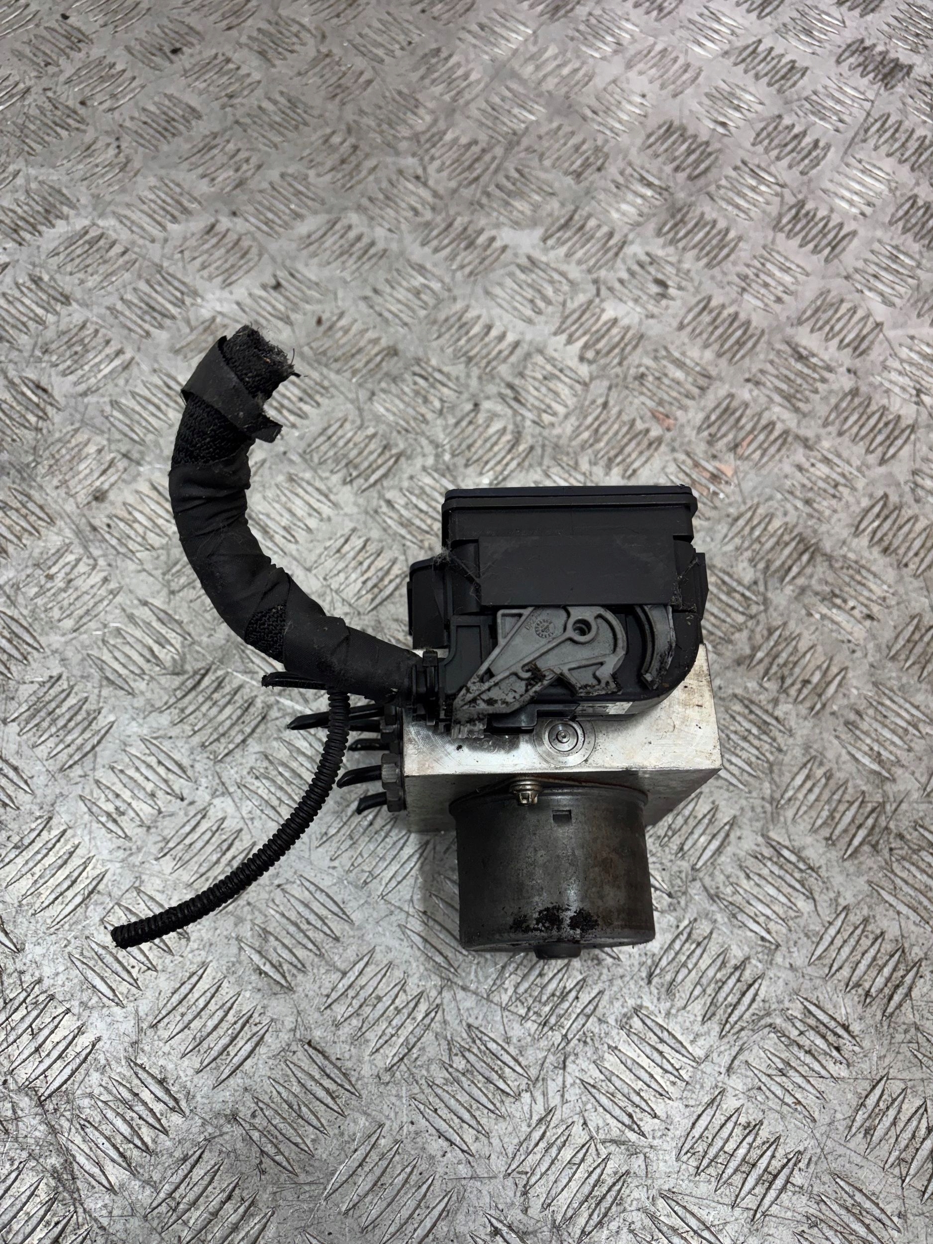 KOCKA ABS 51831526 ALFA ROMEO 159