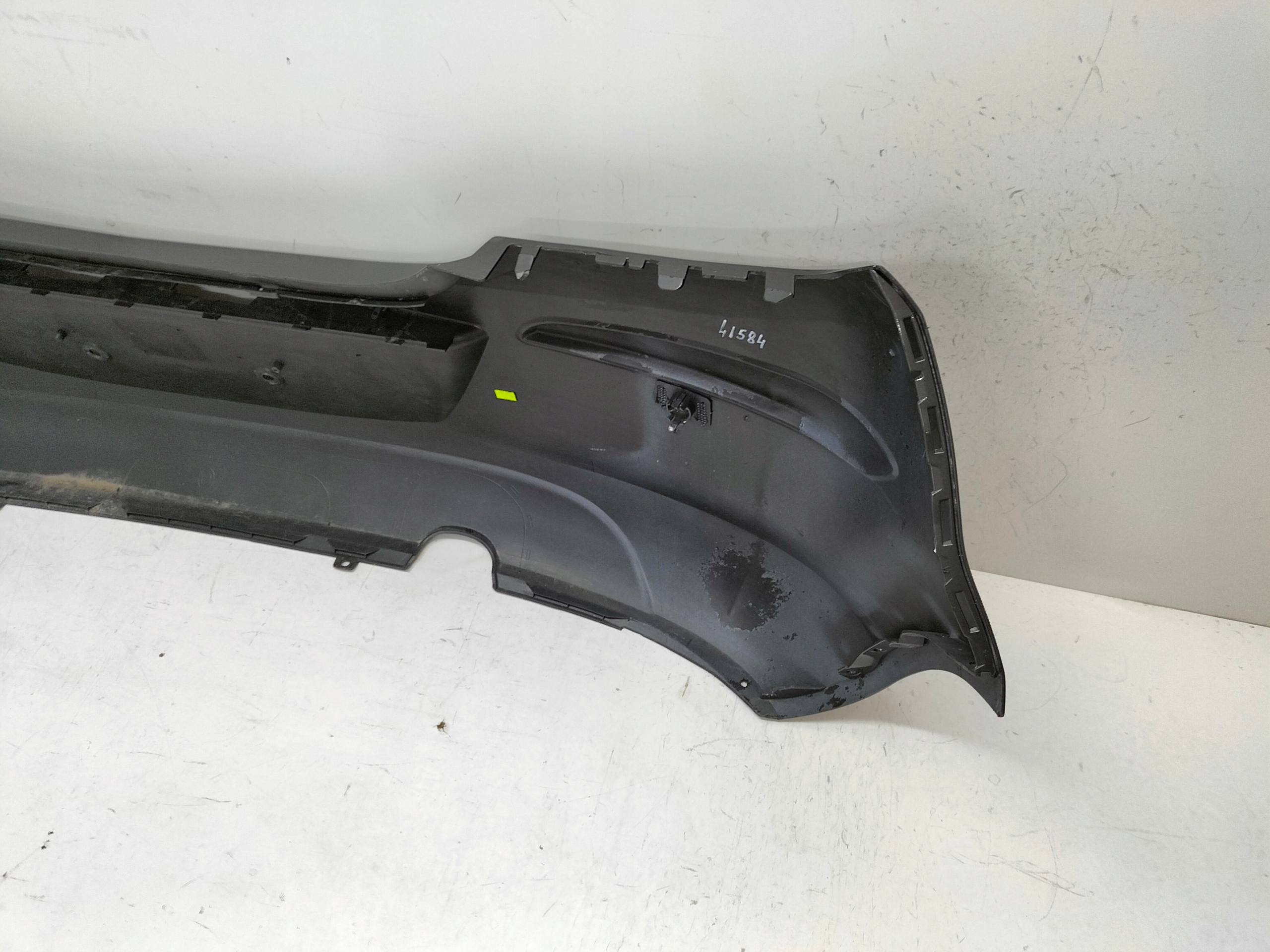 ZADNÝ NÁRAZNÍK OPEL CORSA D 06-14