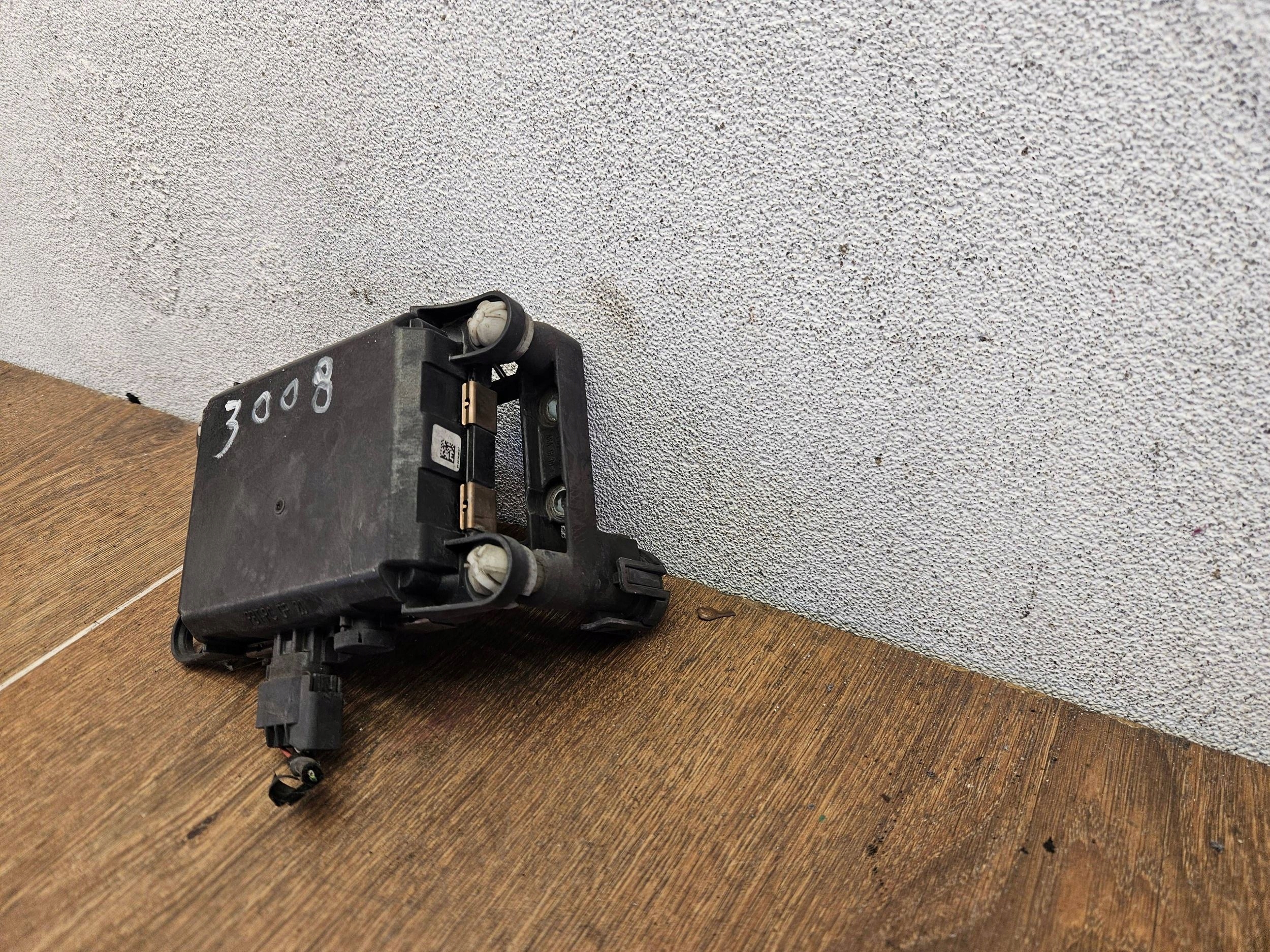Peugeot 5008 1 9673046780 RADAR CIDLO Distronic
