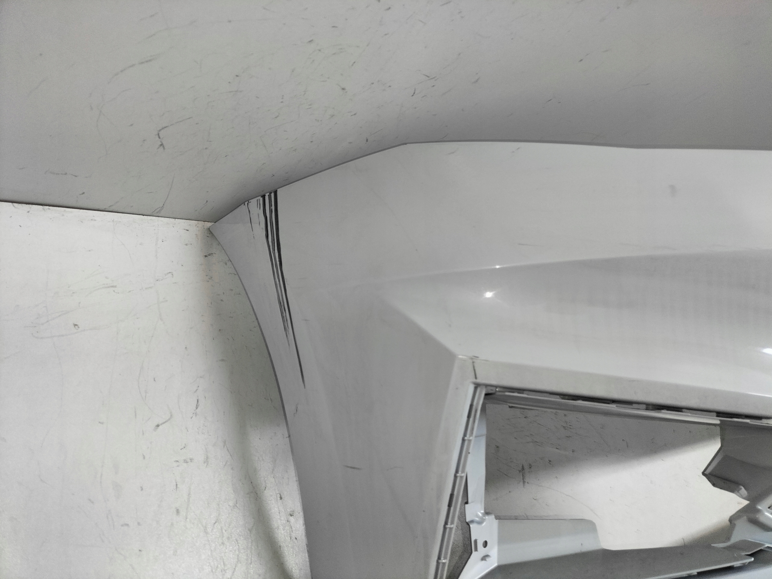 PREDNÝ NÁRAZNÍK SKODA FABIA 4 IV 21-