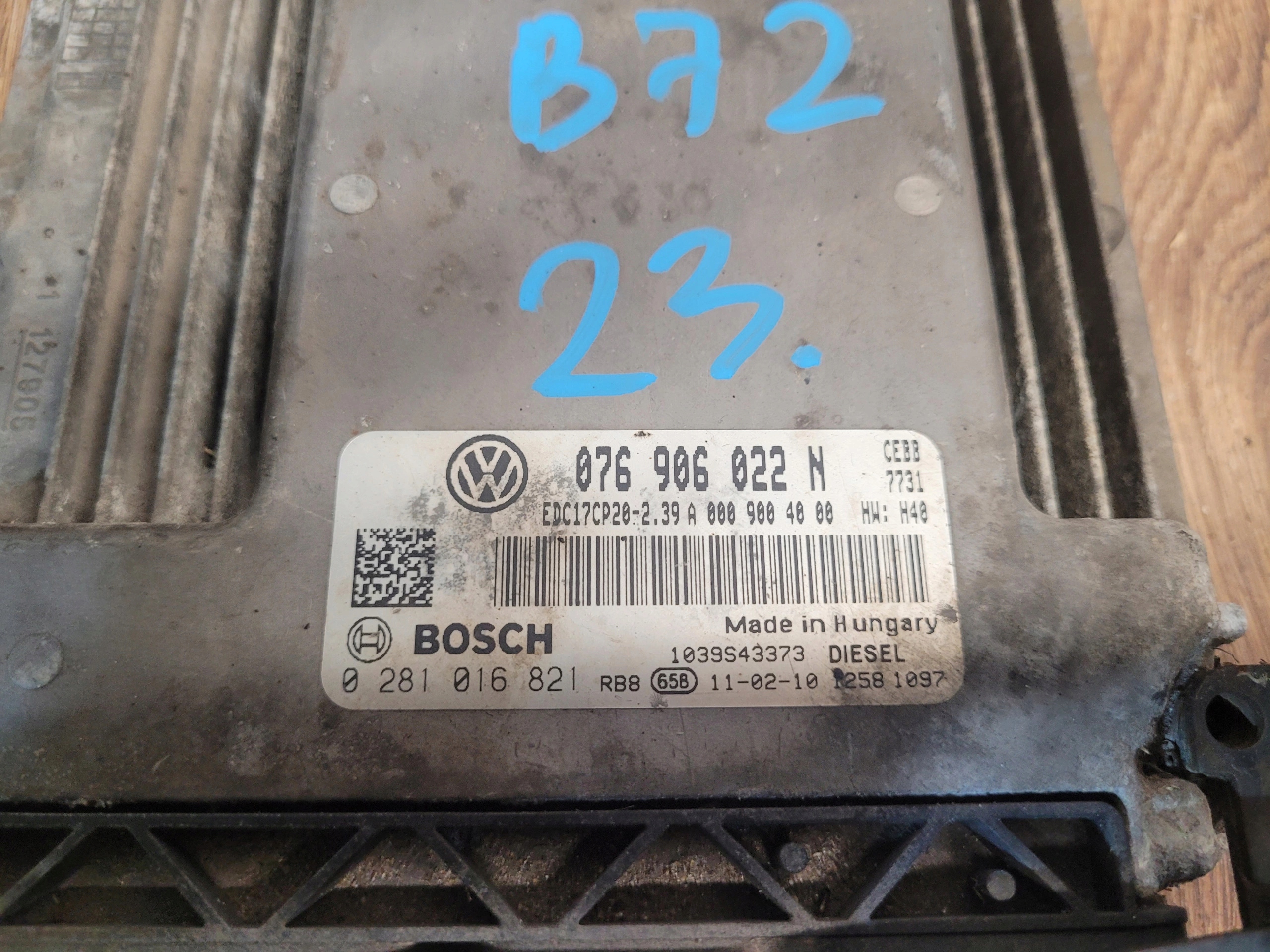 VOLKSWAGEN CRAFTER RIADIACA JEDNOTKA MOTORA 2.5 TDI 076906022N