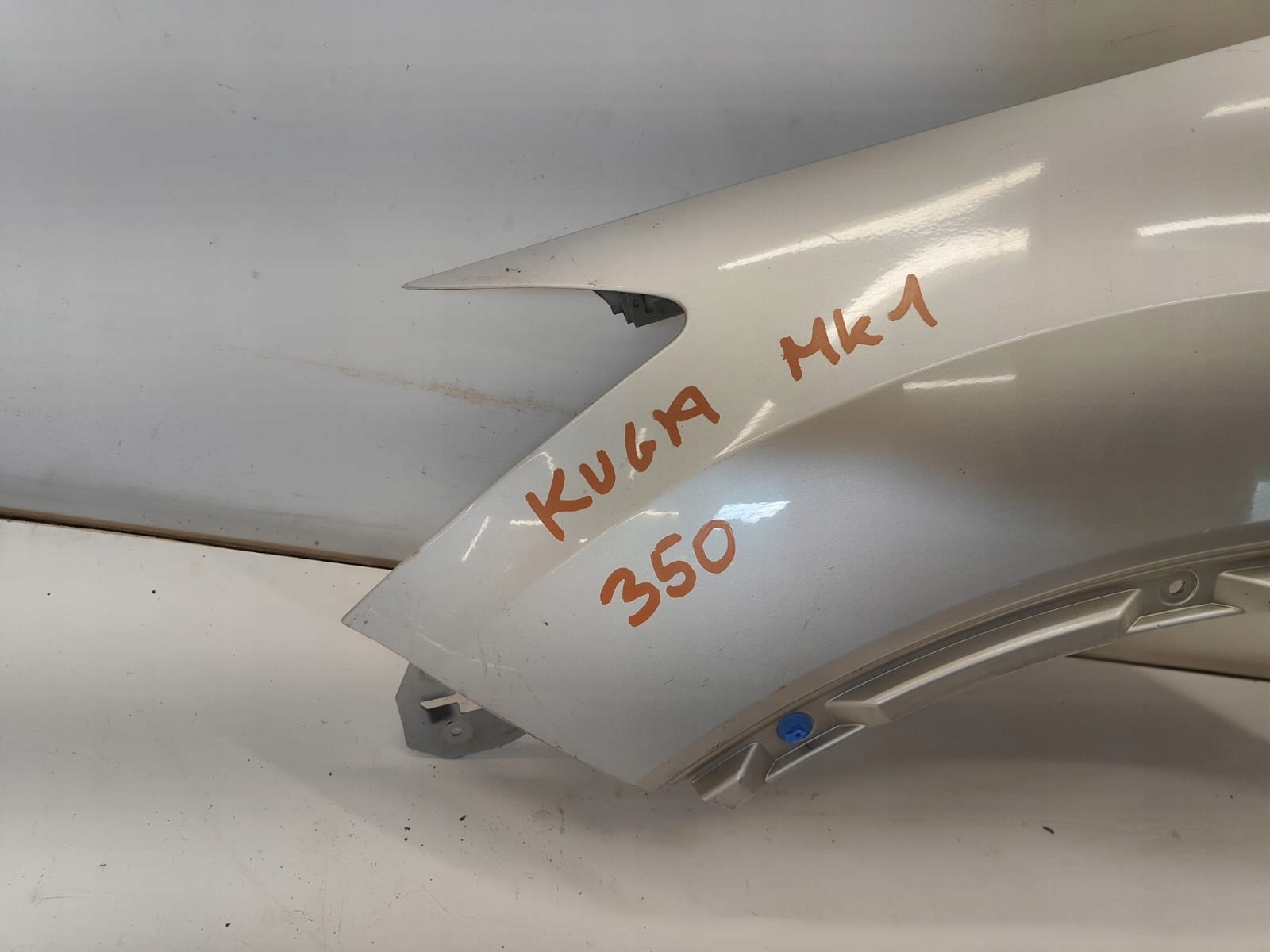 Ford kuga mk1 LAVY PREDNY BLATNIK