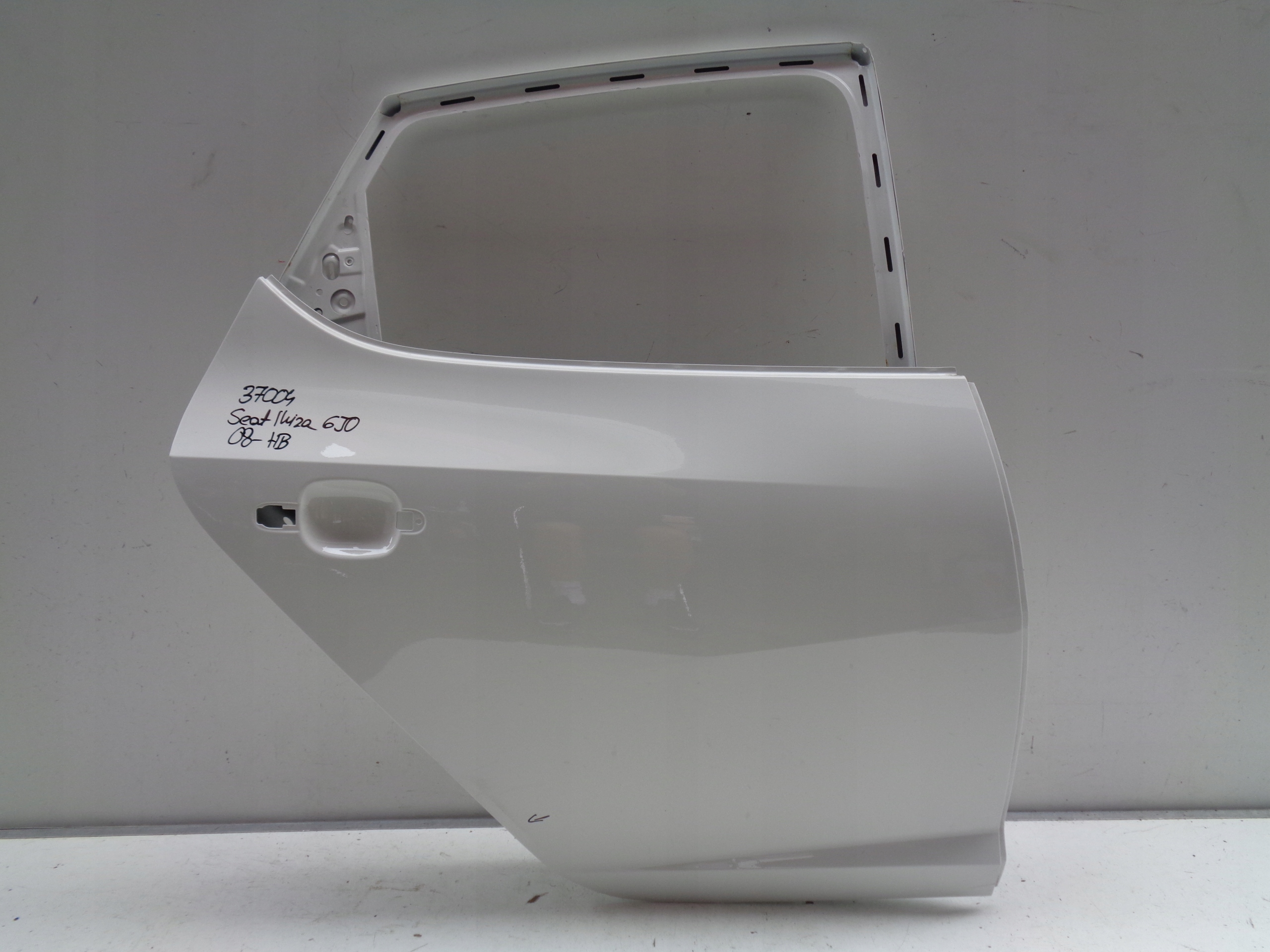 PRAVE ZADNE DVERE SEAT IBIZA 6J 6J0 08- HB NR 37004