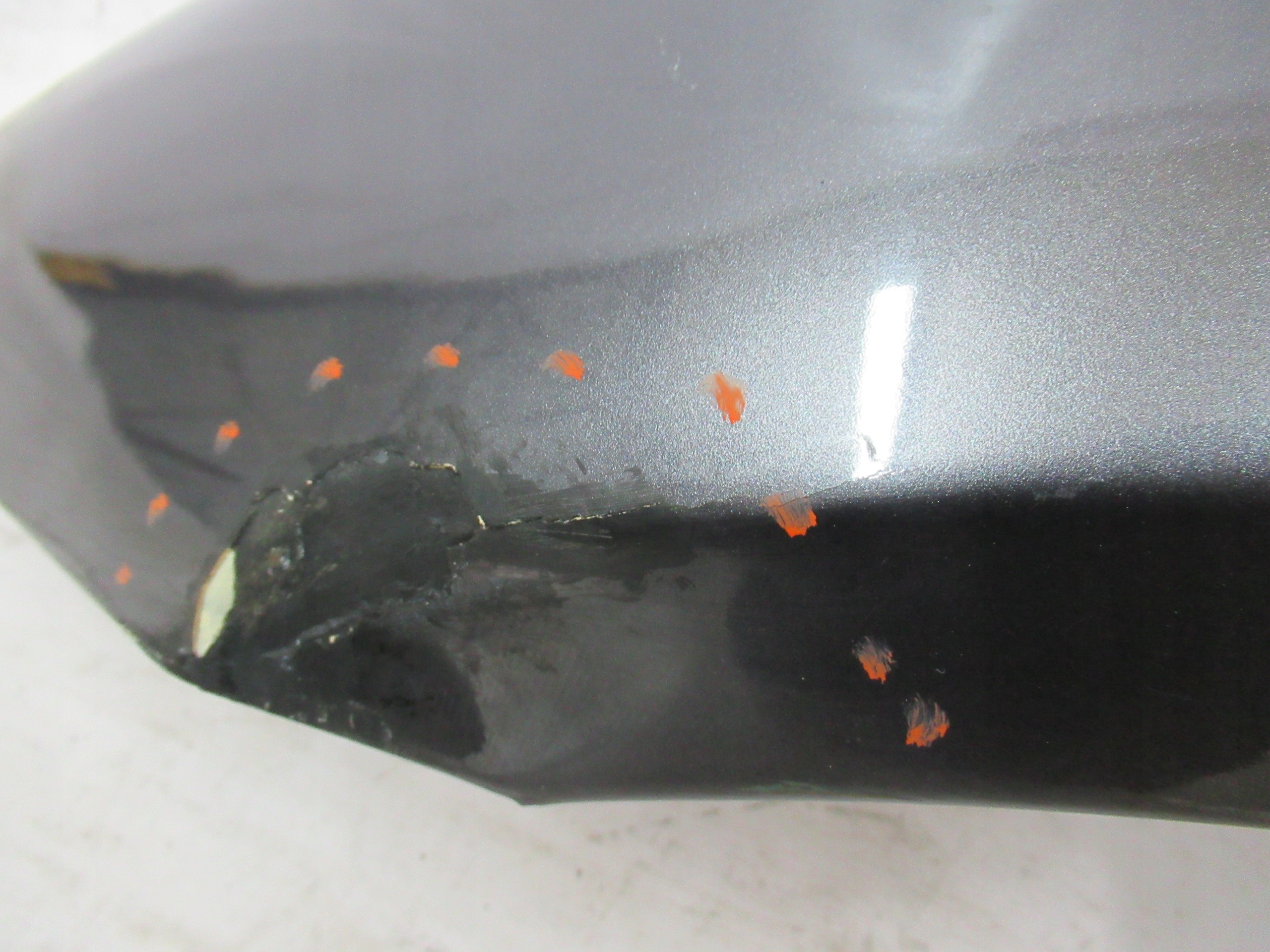 ĽAVÝ PREDNÝ BLATNÍK BMW 3 E90 E91