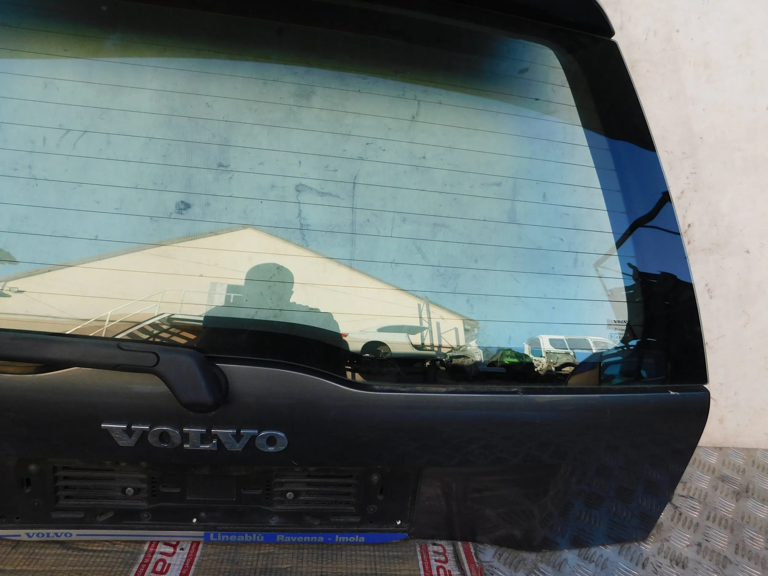 ZADNÁ KAPOTA VOLVO XC90