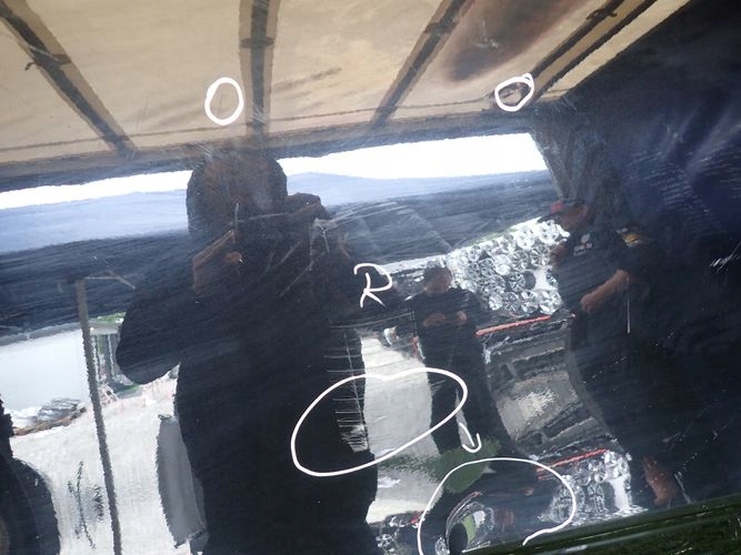 TOYOTA YARIS IV CROSS PRAVE PREDNE DVERE