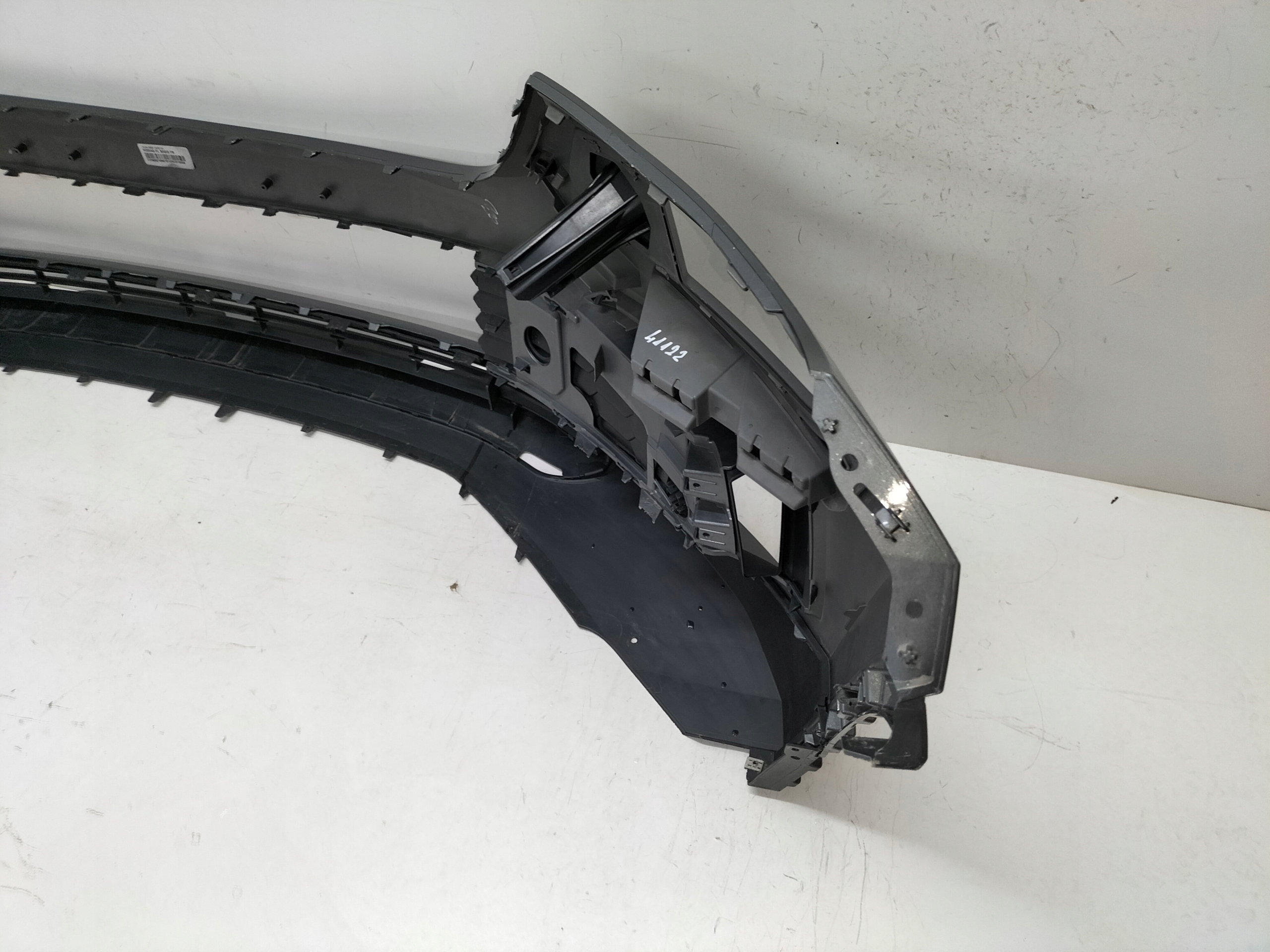 PREDNÝ NÁRAZNÍK SKODA KODIAQ LIFT 21-