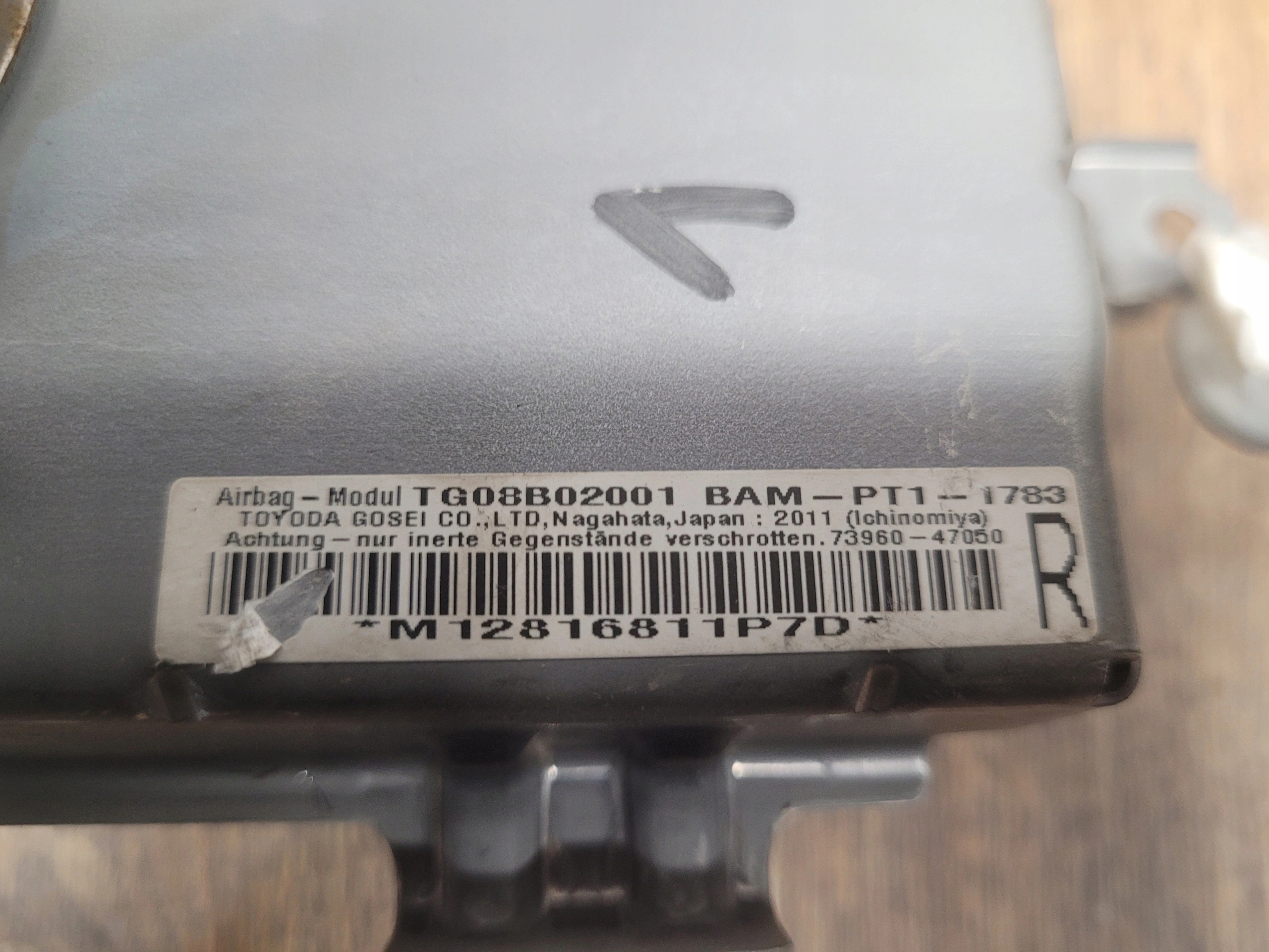 TOYOTA PRIUS III 3 AIRBAG SPOLUJAZDCA TG08B02001