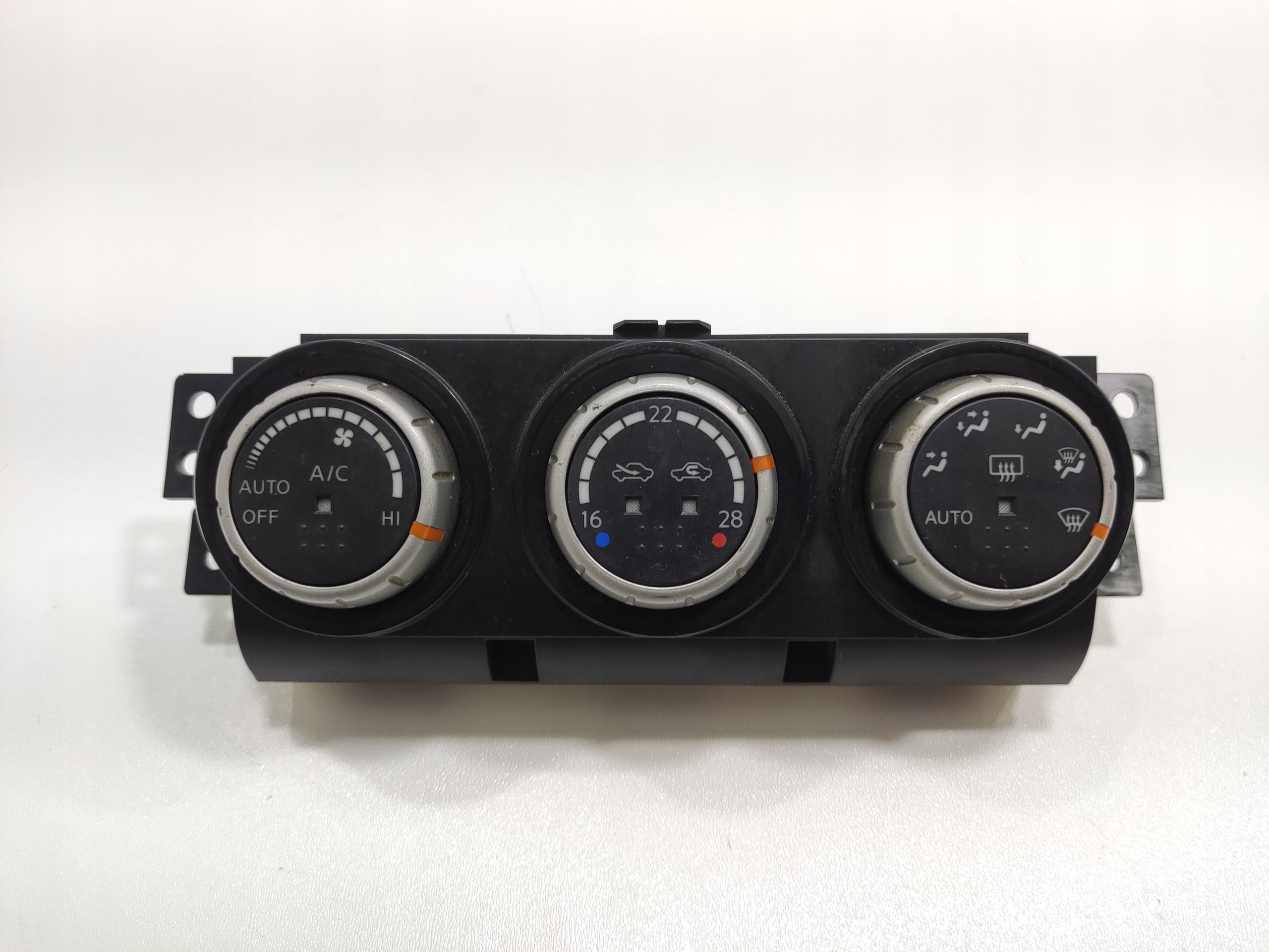 OVLADANIE KURENIA NISSAN X-TRAIL T31 2007-2014 27500-3UR0A