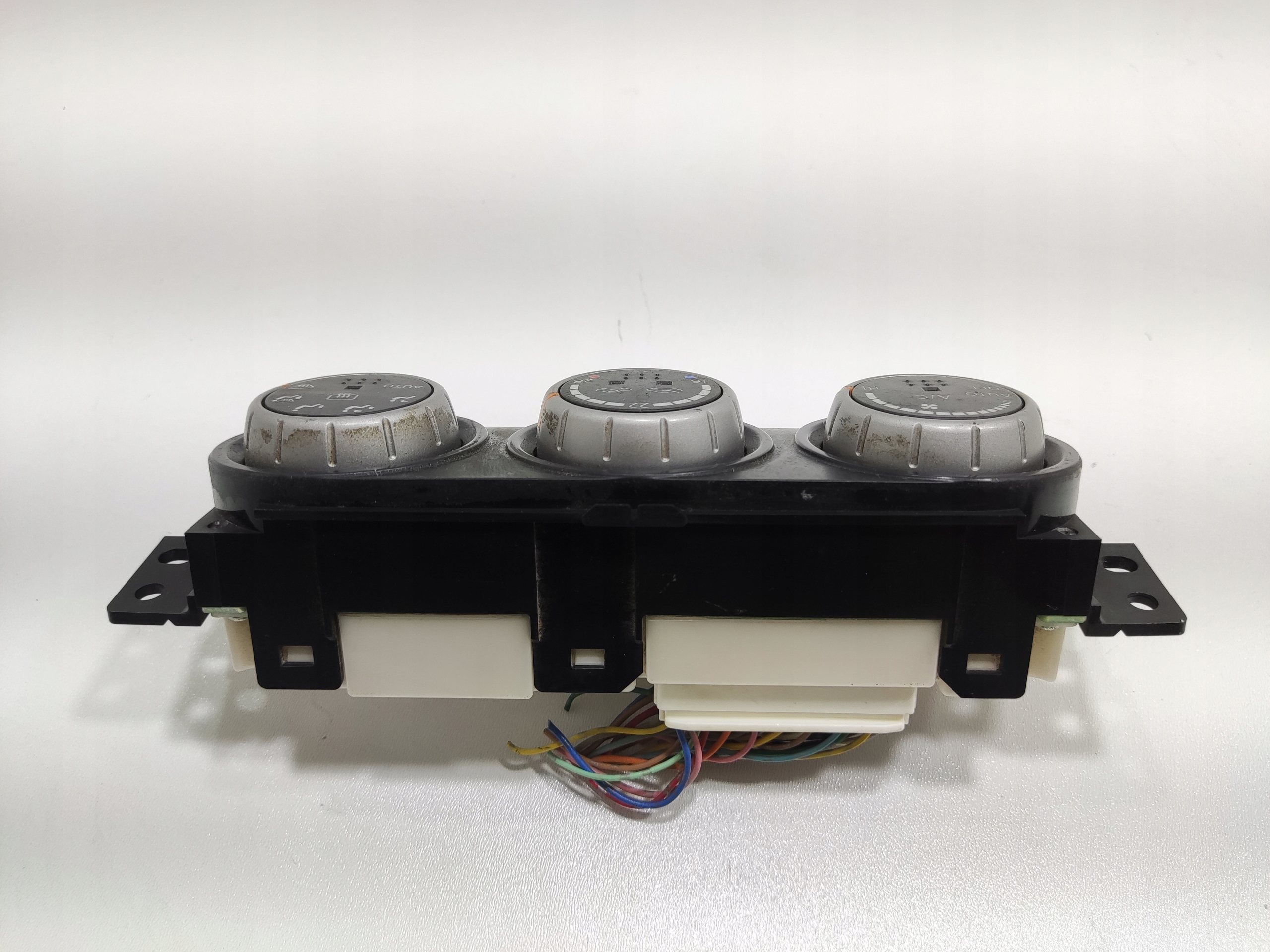 OVLADANIE KURENIA NISSAN X-TRAIL T31 2007-2014 27500-3UR0A