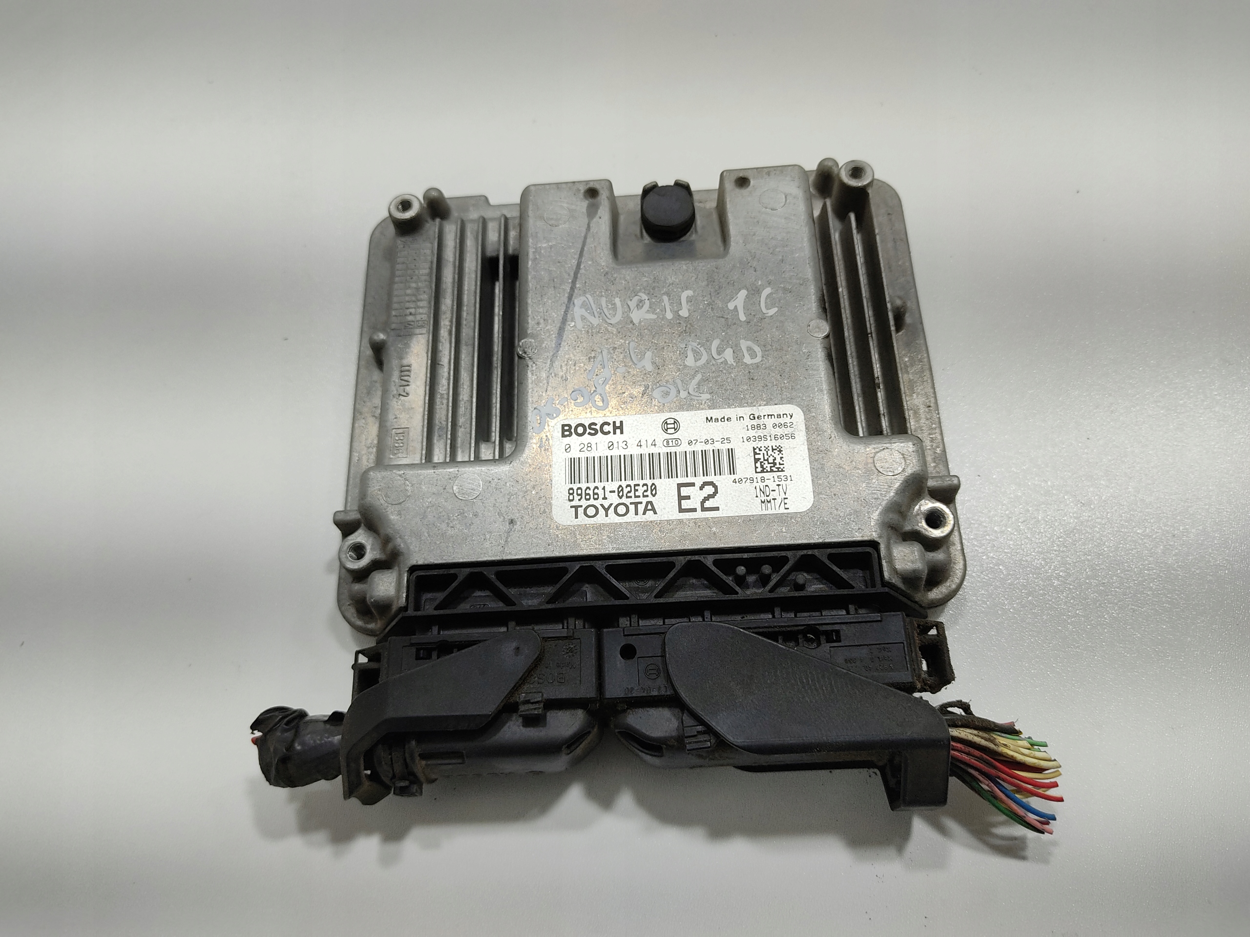 RIADIACA JEDNOTKA TOYOTA AURIS I E15 1.4 D4D 89661-02E20 0281013414 06-09