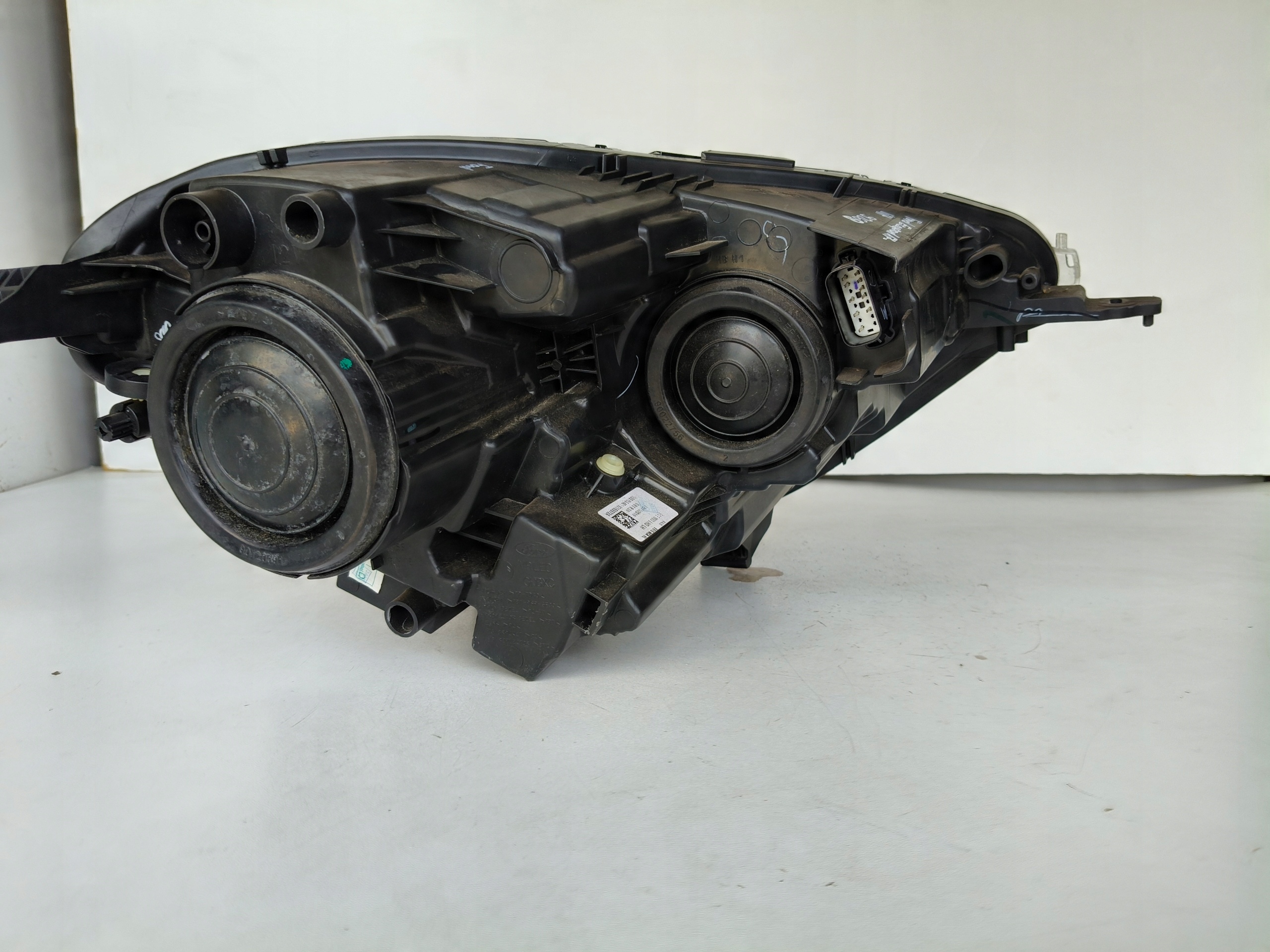 LAVE PREDNE SVETLO FORD ECOSPORT 17- LIFT