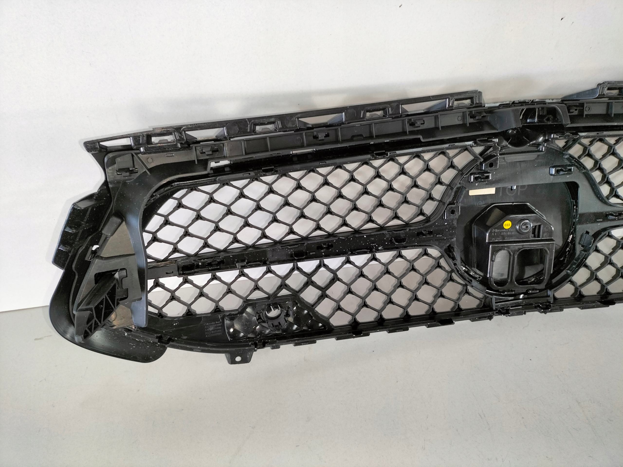 MRIEZKA LISTA MERCEDES A KLASA W177 LIFT 22-